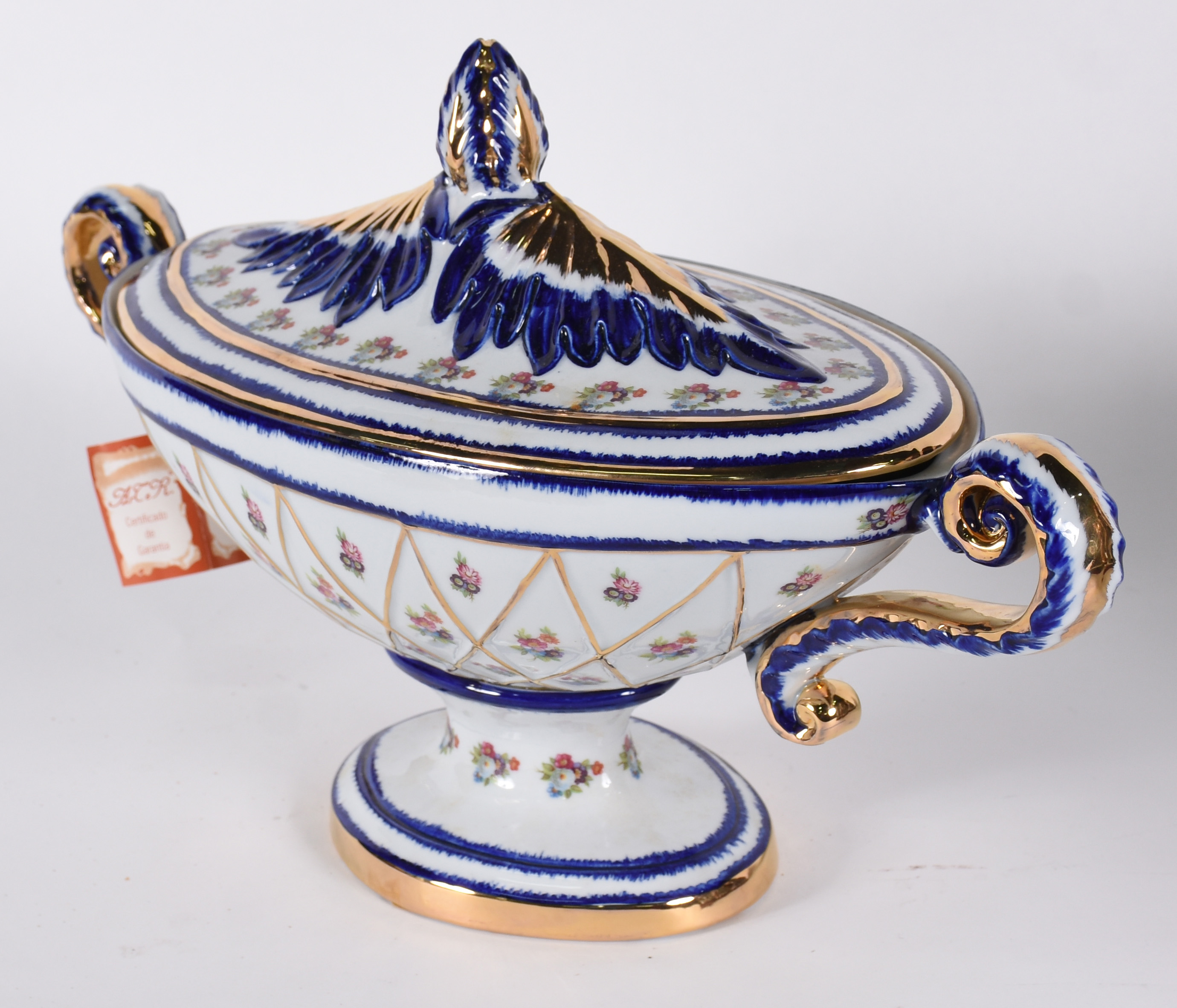 Sopeira de porcelana portuguesa Myrtus. - foto 3 de 6