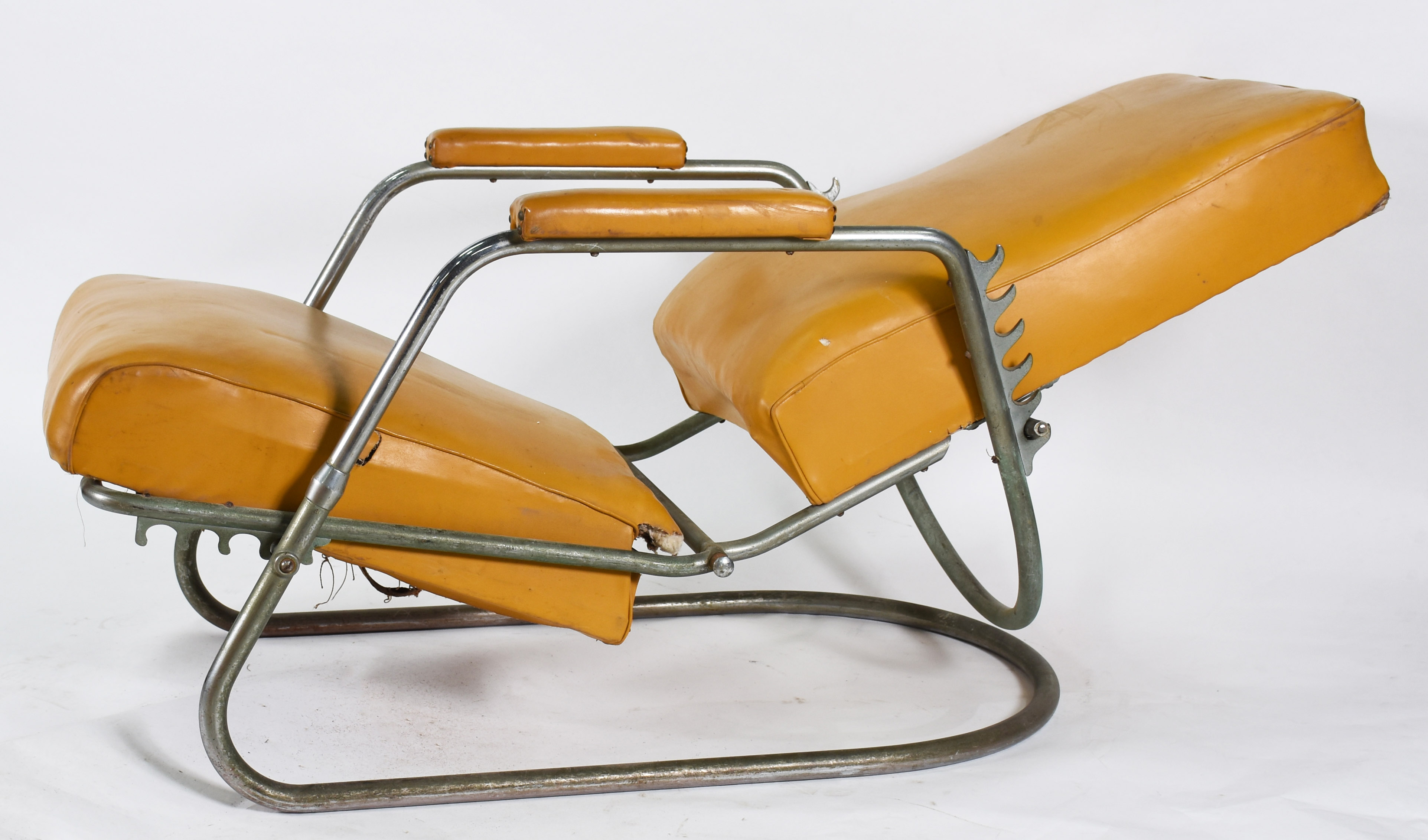 Cadeira de design dos anos 50/60, estrutura de metal, encosto... - foto 3 de 4