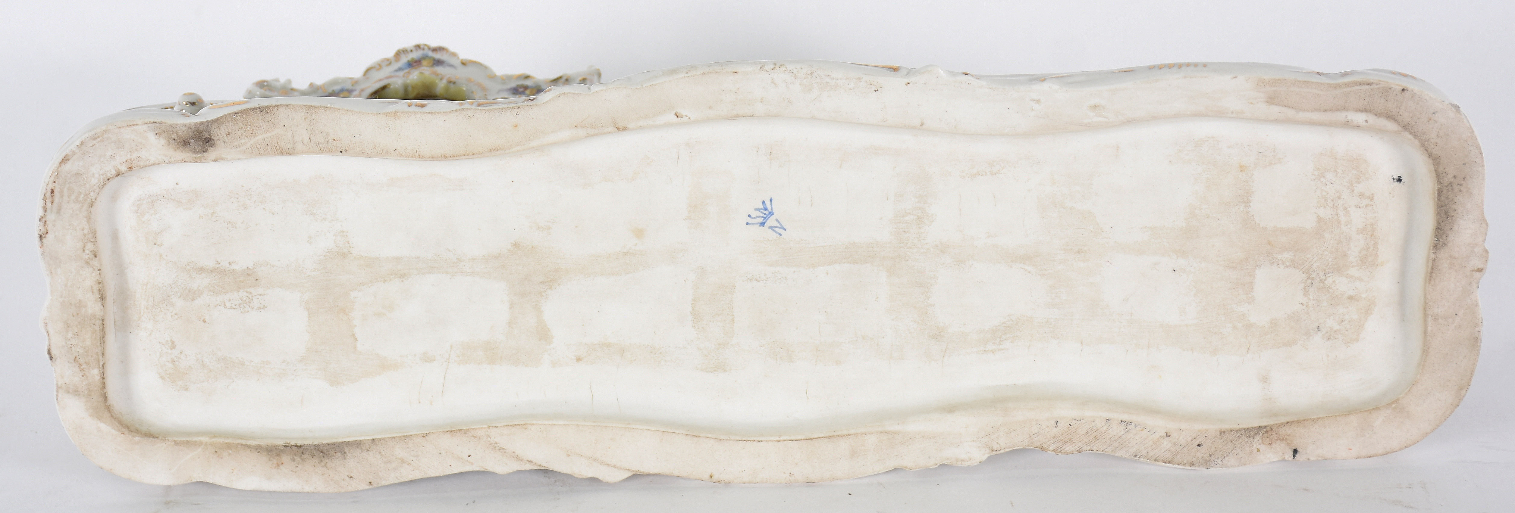 Carruagem de porcelana europeia policromada, marca na base N... - foto 8 de 8