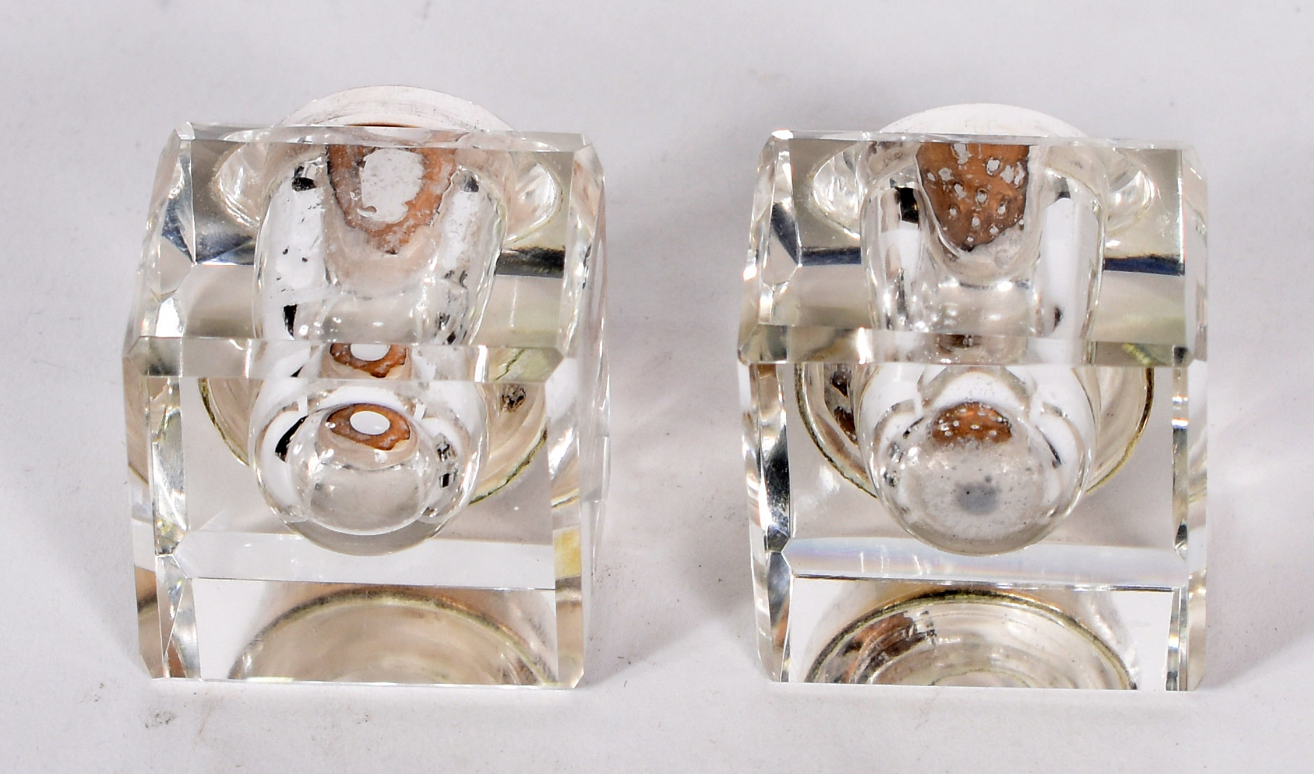 Dois frascos para tinteiro de cristal com tampa de prata( 1 com... - foto 3 de 4