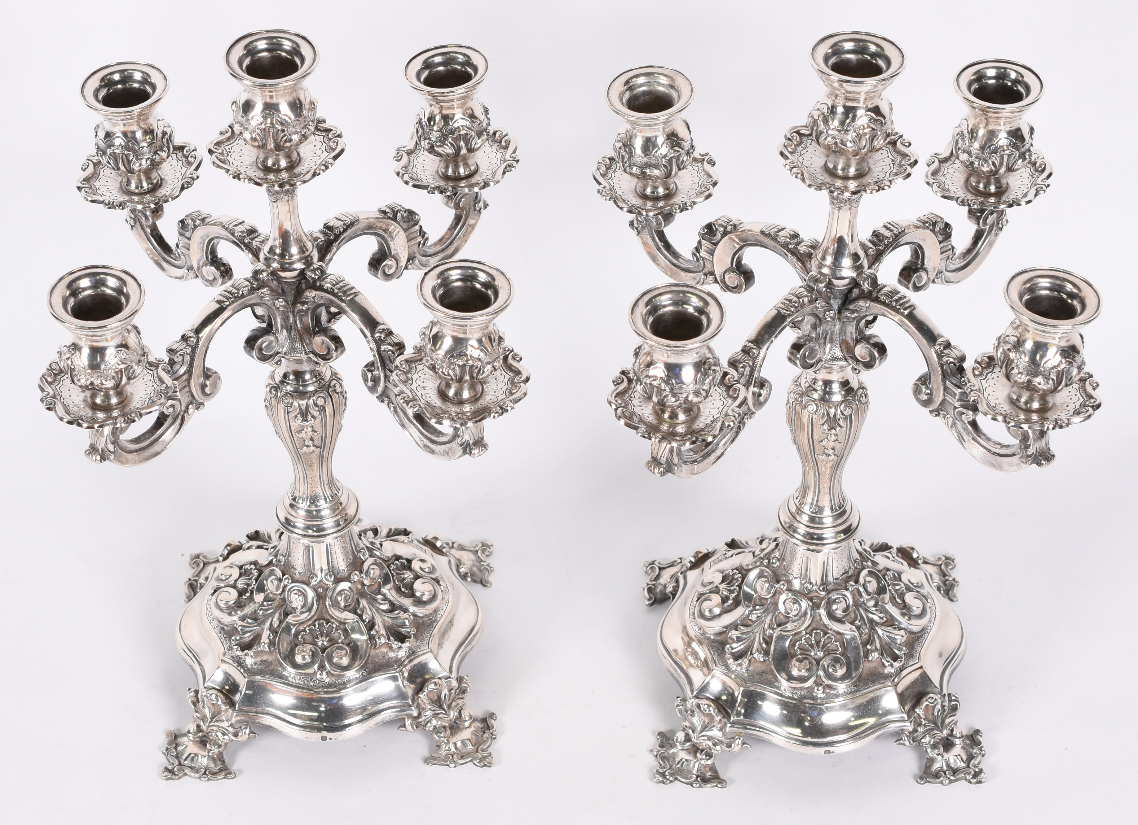 Par de candelabros de prata Portuguesa contraste Águia, para 5 velas... - foto 2 de 5