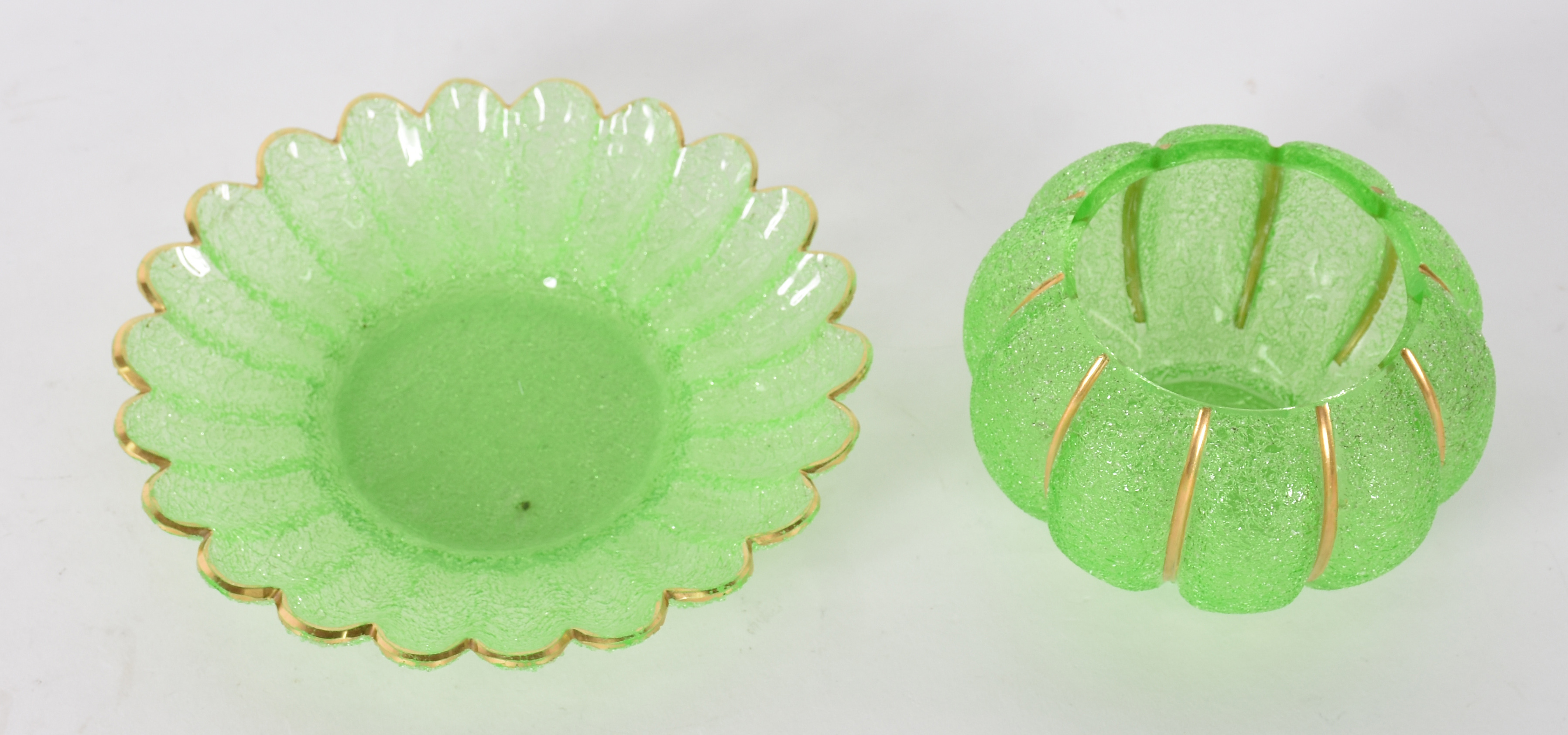 Conjunto de bowl e presentoir em murano na cor verde , decoração em... - foto 4 de 4