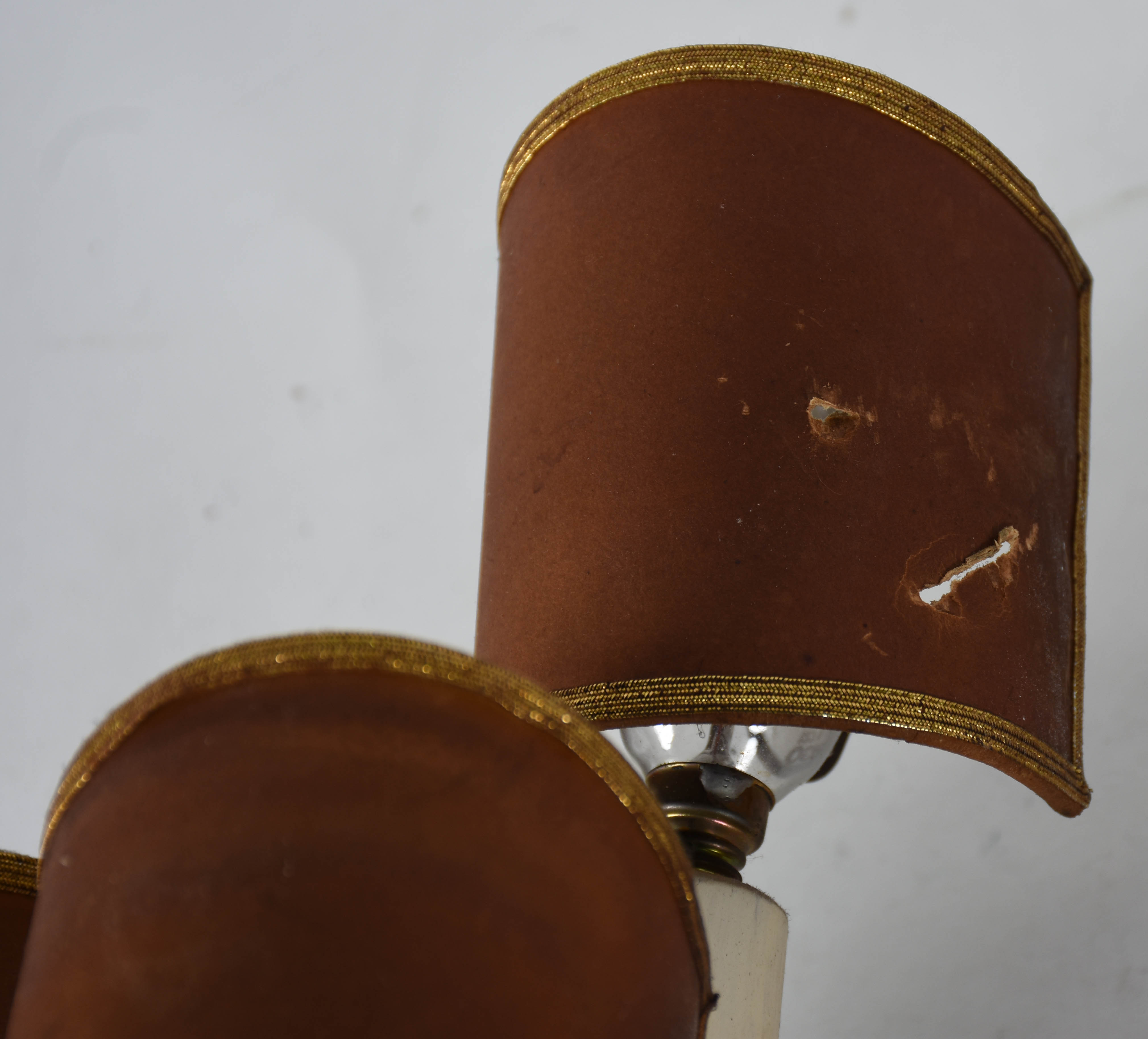 Par de apliques para quatro luzes cada, de porcelana rosa floral e... - foto 3 de 3