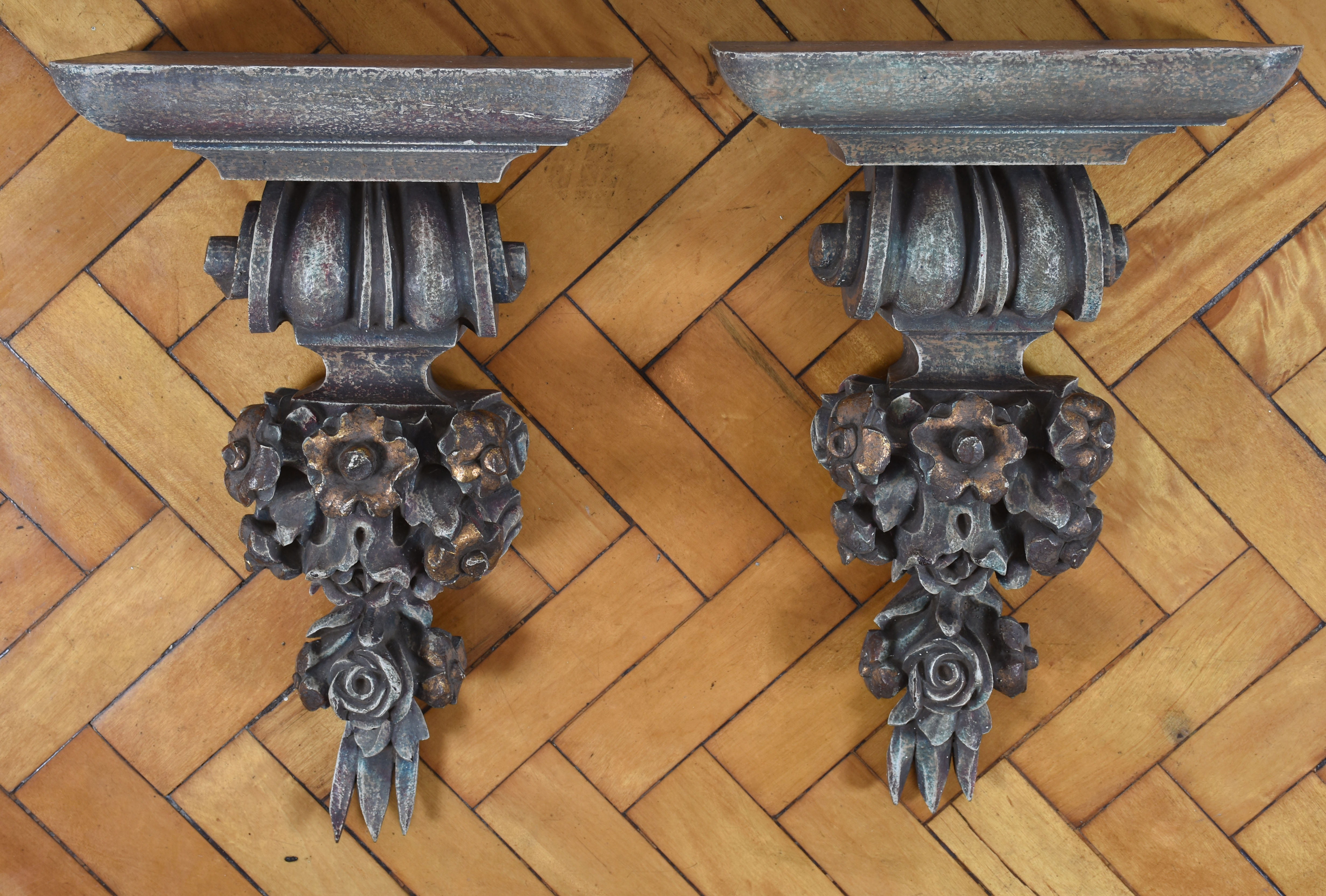 Par de Peanhas patinadas 57 x 36 x 24 – Acompanha Tampo de... - foto 1 de 2