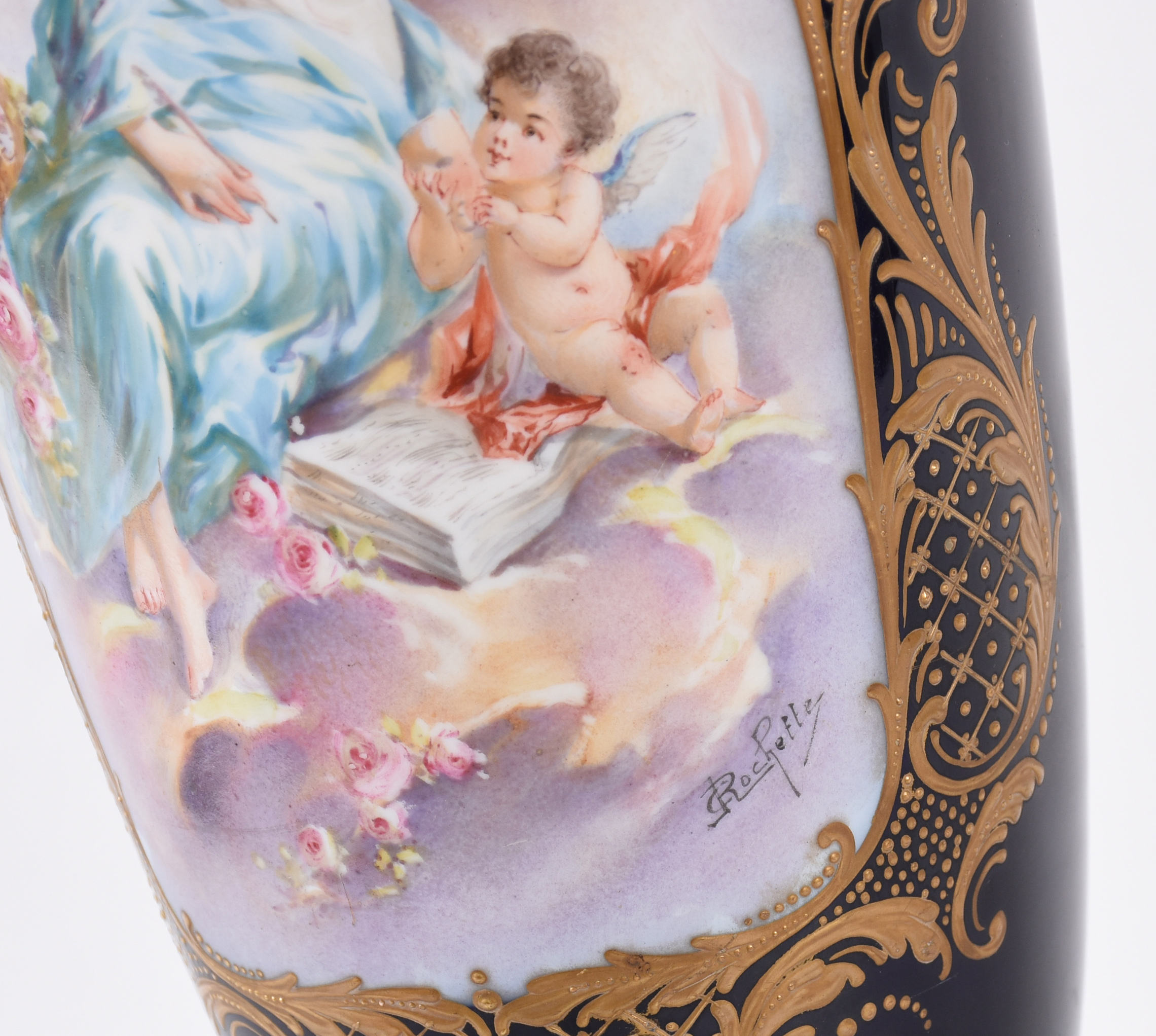 Ânfora de porcelana francesa de Sèvres na cor azul cobalto, de uma... - foto 8 de 8