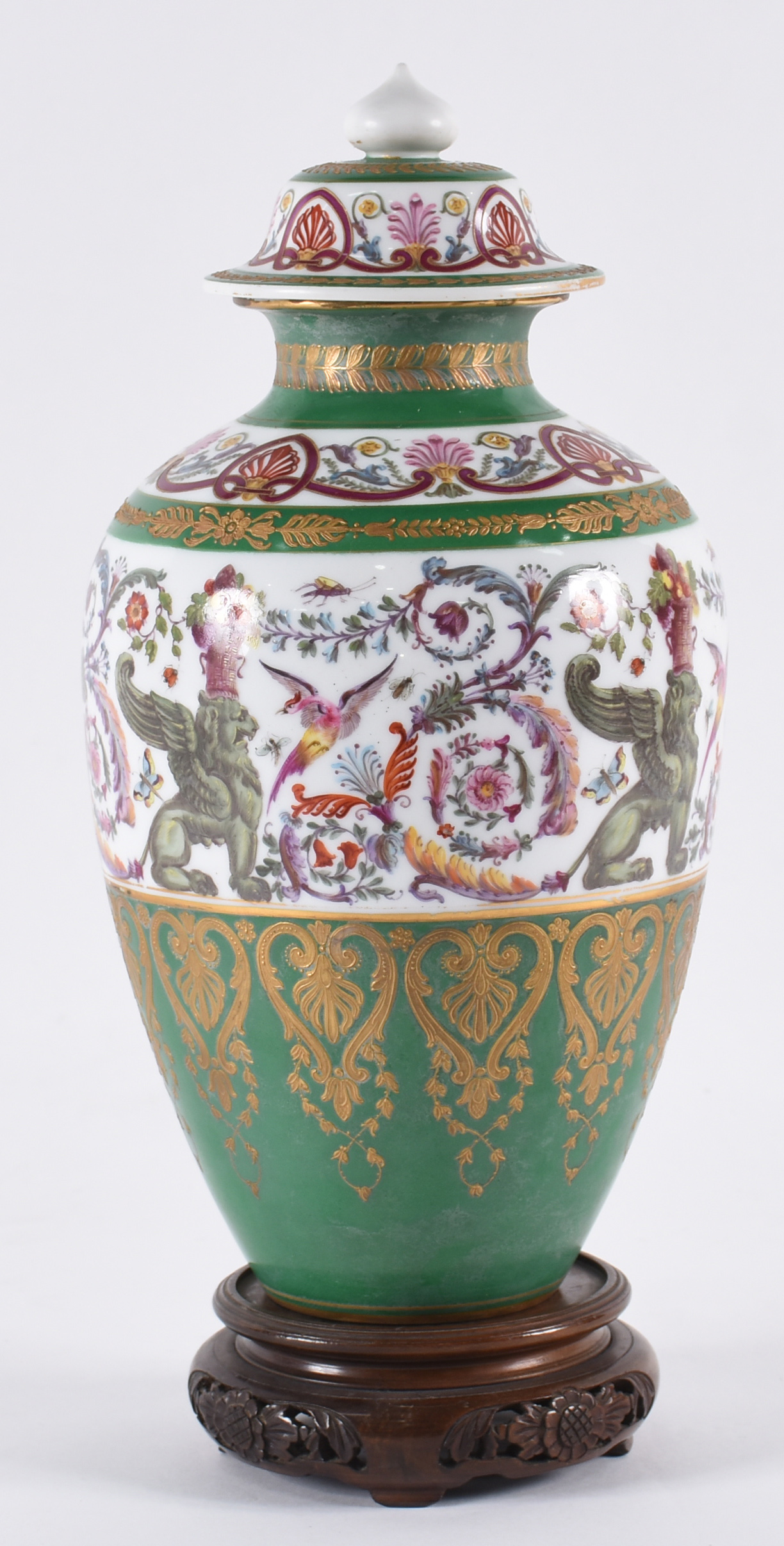 Potiche de porcelana francesa de Sévres, fundo verde ricamente... - foto 1 de 6