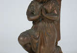 Escultura de bronze representando anjo. Altura ... - Escultura de bronze representando anjo. Altura 25 cm.