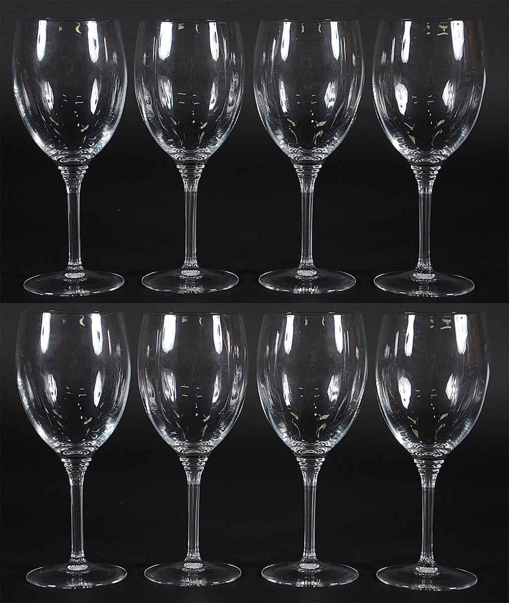 Oito cálices para vinho feitio balloon.