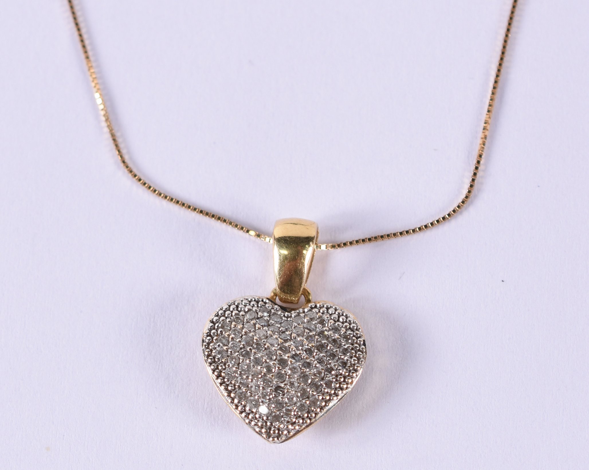 Gargantilha de ouro 18 k com pingente tipo coração . (por questão de... - foto 1 de 4