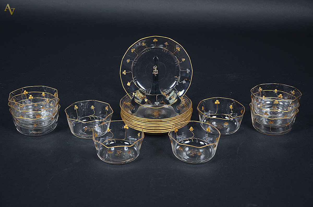 Conjunto com 12 lavandas de cristal com presentoires - borda e...