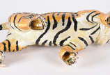 Porta  anel de metal esmaltado com pedrinhas co... - Porta  anel de metal esmaltado com pedrinhas coloridas, representando tigre.