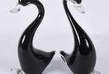 Dois patos de murano na cor preta. - Dois patos de murano na cor preta.