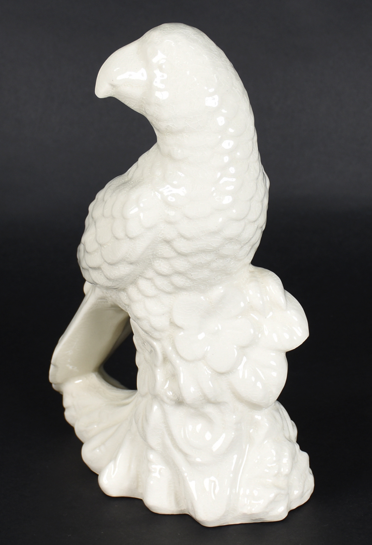 Pássaro de porcelana branca. - foto 1 de 5