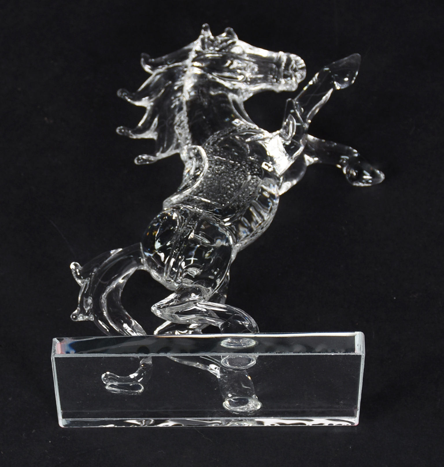 Estatueta de cristal representando cavalo. - foto 4 de 5