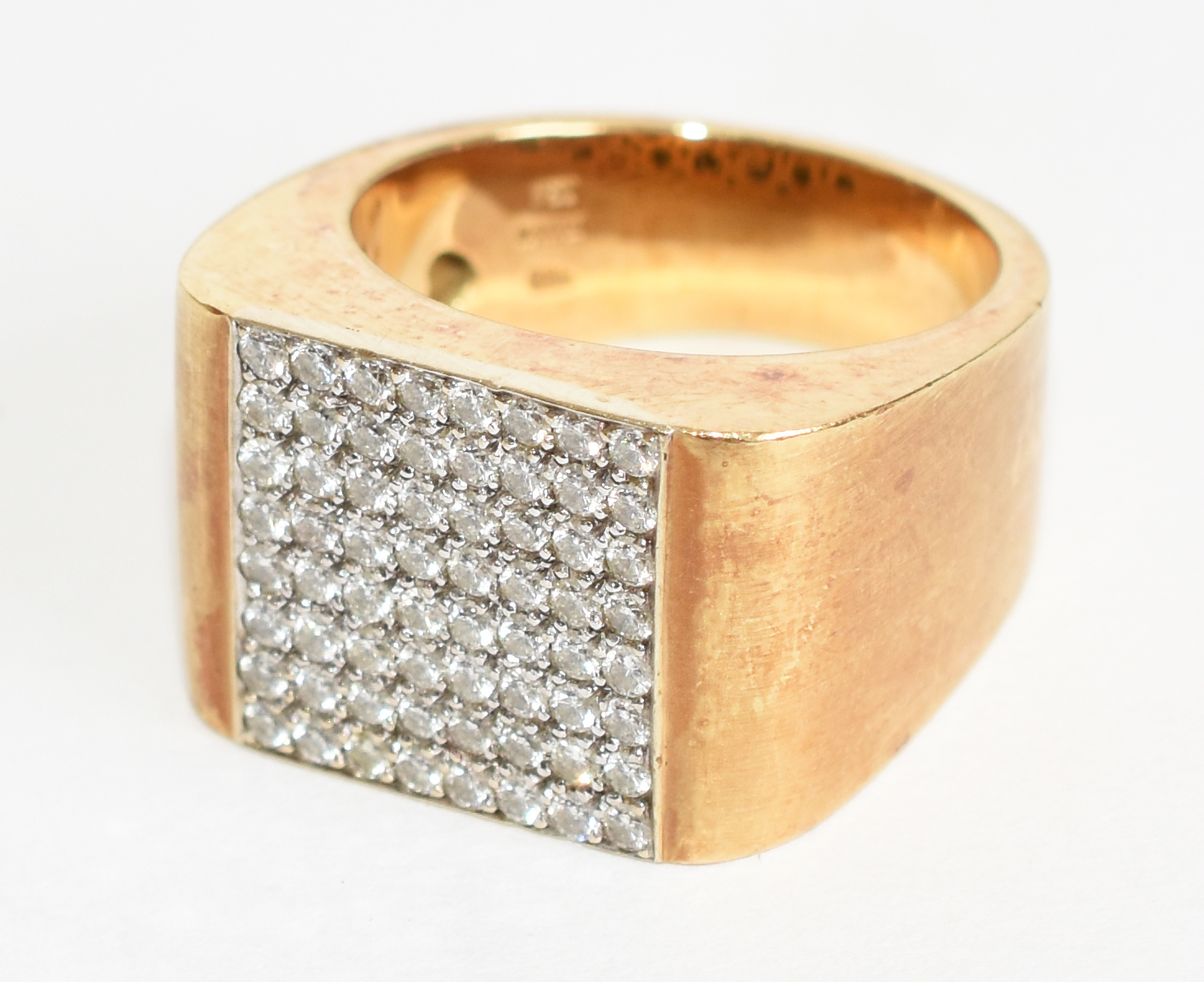 Anel Natan de ouro 750 com 80 pontos aproximadamente de pedra... - foto 1 de 4