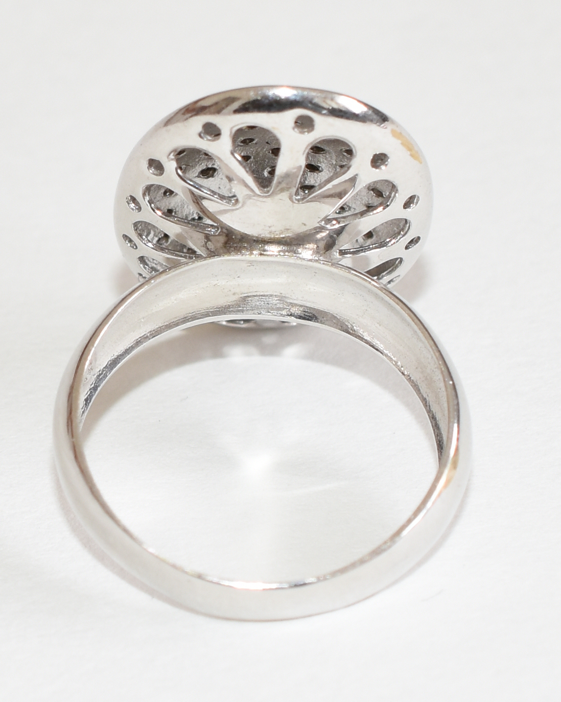 Anel de ouro branco 750 com 0,70 pontos aproximadamente de... - foto 3 de 5