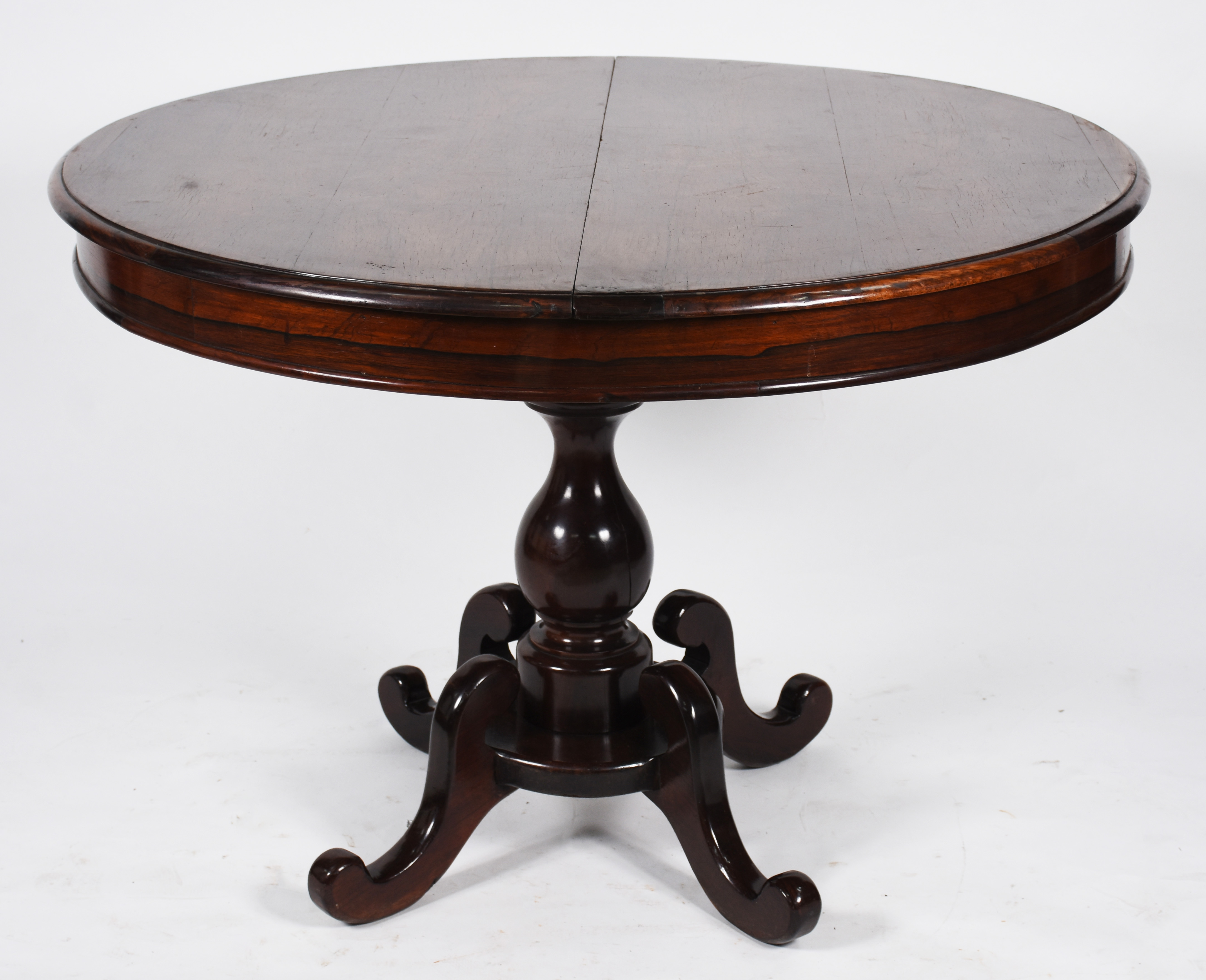 Mesa de jantar de jacarandá com 6 cadeiras.( tábua extensora medindo... - foto 3 de 6