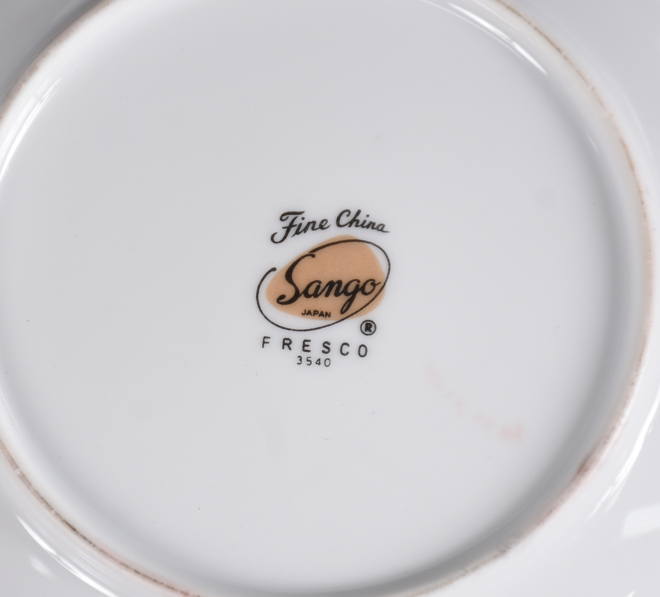 Aparelho de jantar e chá de porcelana SANGO - Japan composto de : 24... - foto 2 de 3