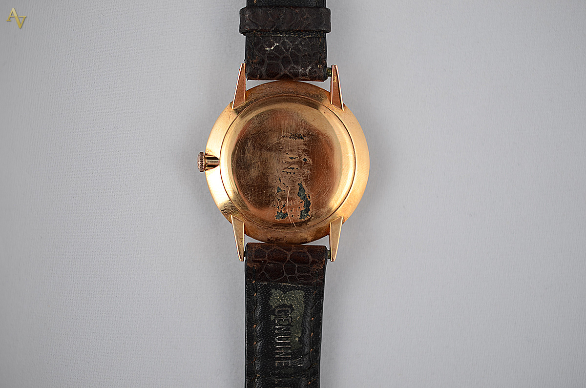 UNIVERSAL GENEVE - Relógio masculino, caixa de ouro amarelo 18 k... - foto 3 de 3