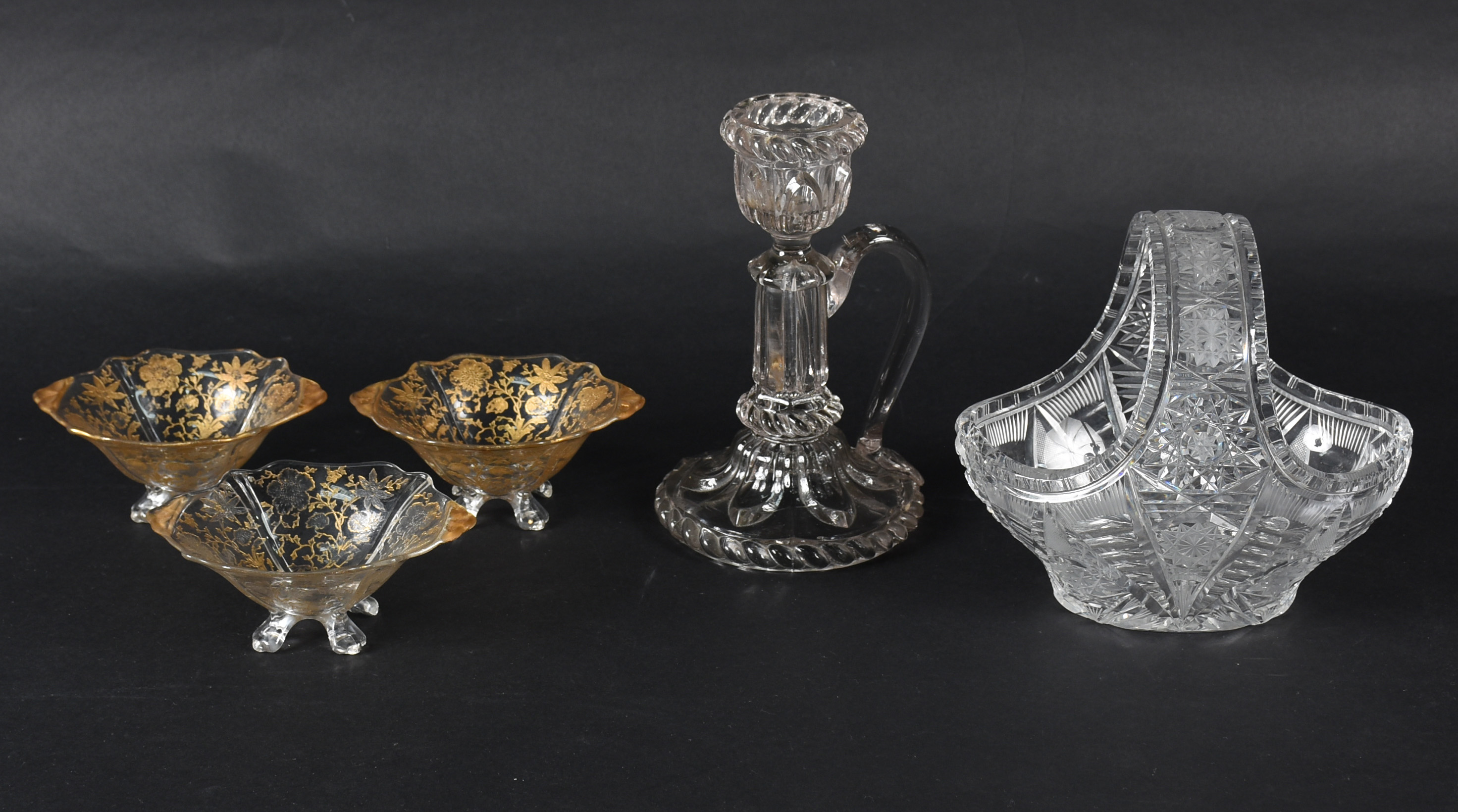 Diversas peças de cristal : Cesta, castiçal e 3 bowls. - foto 1 de 5