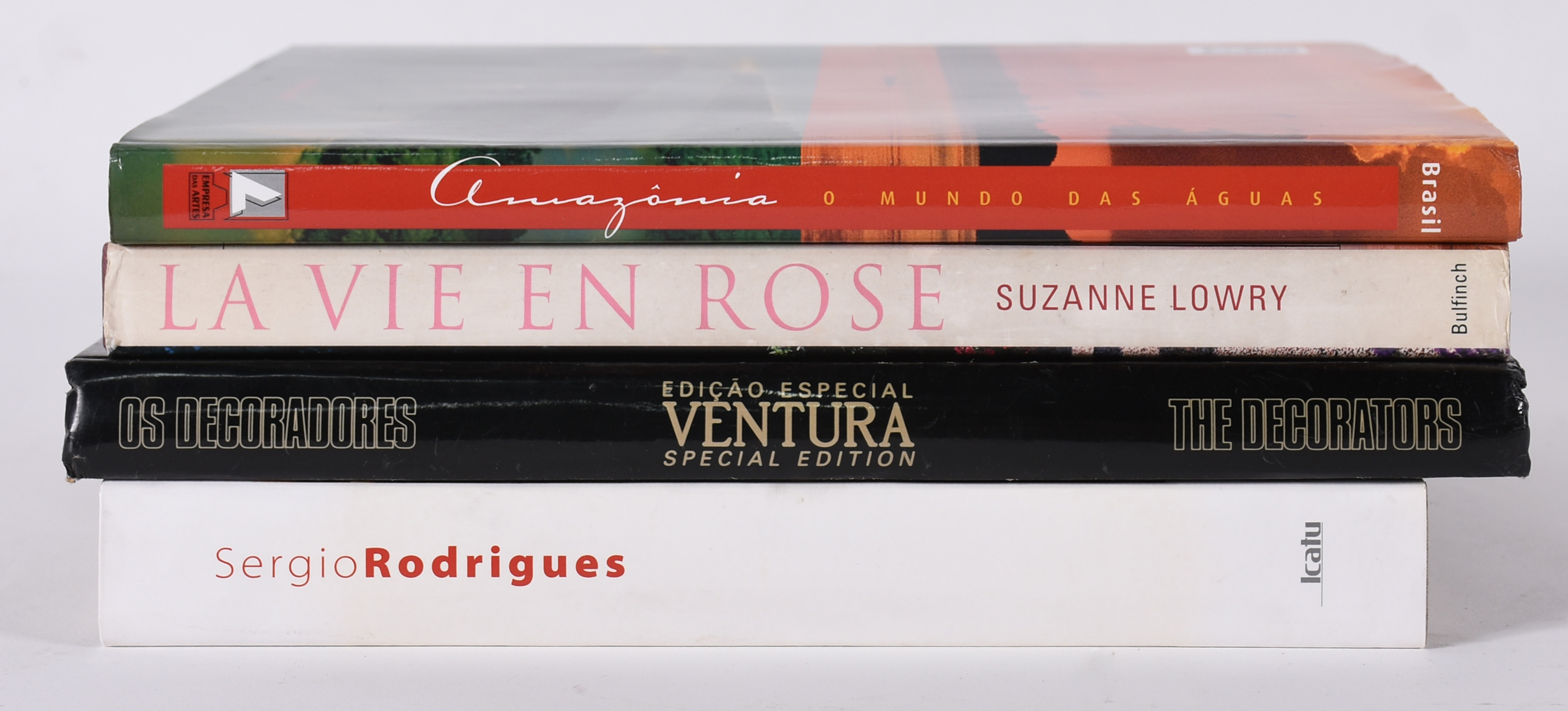 Quatro livros . - La vie en Rose - Suzanne Lowry. - Os decoradores... - foto 2 de 10