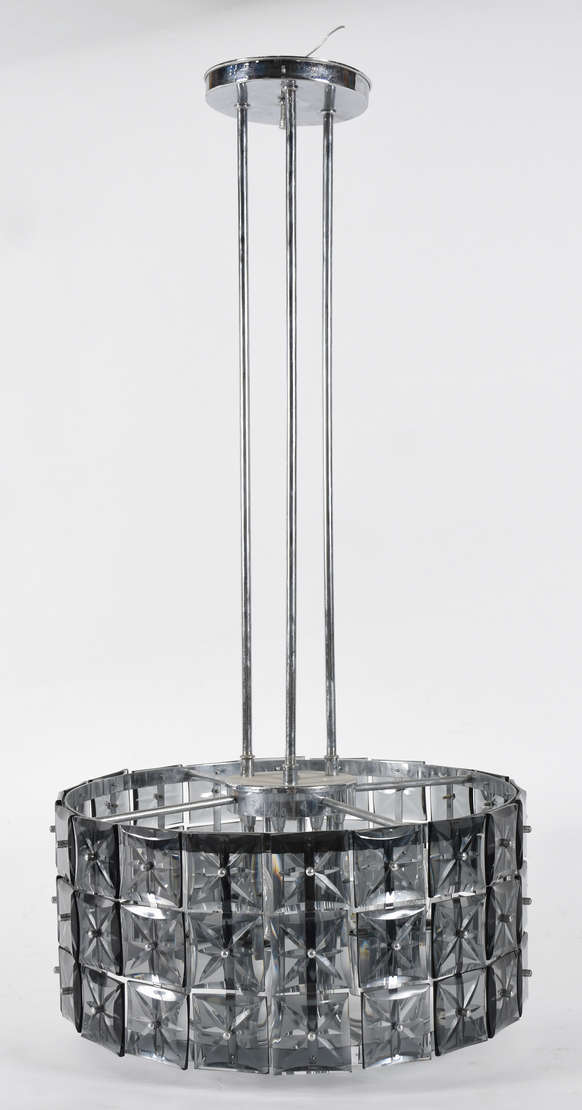 Lustre de metal com placas de vidro fumê, anos 60. - foto 2 de 3