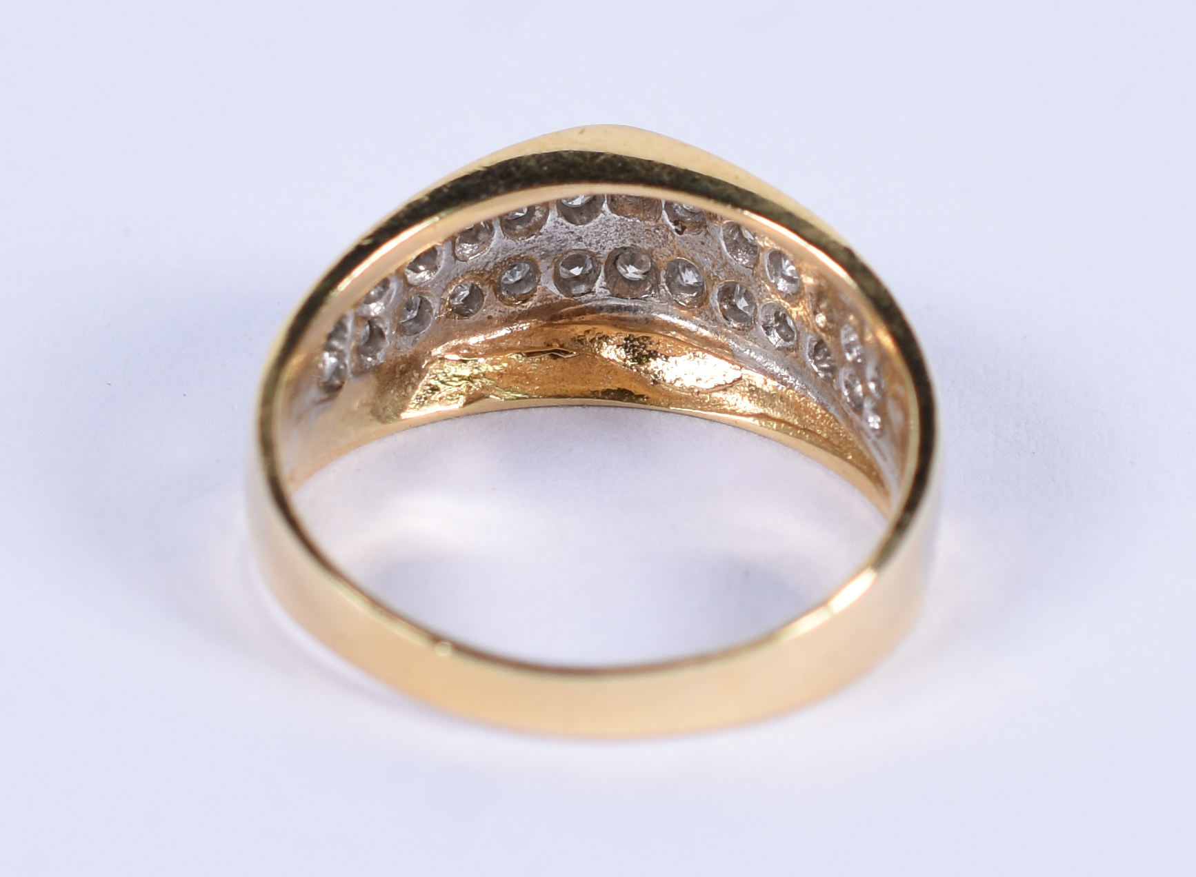 Anel de ouro 18 k com brilhante . Aro 16.(Por questão de segurança a... - foto 4 de 4