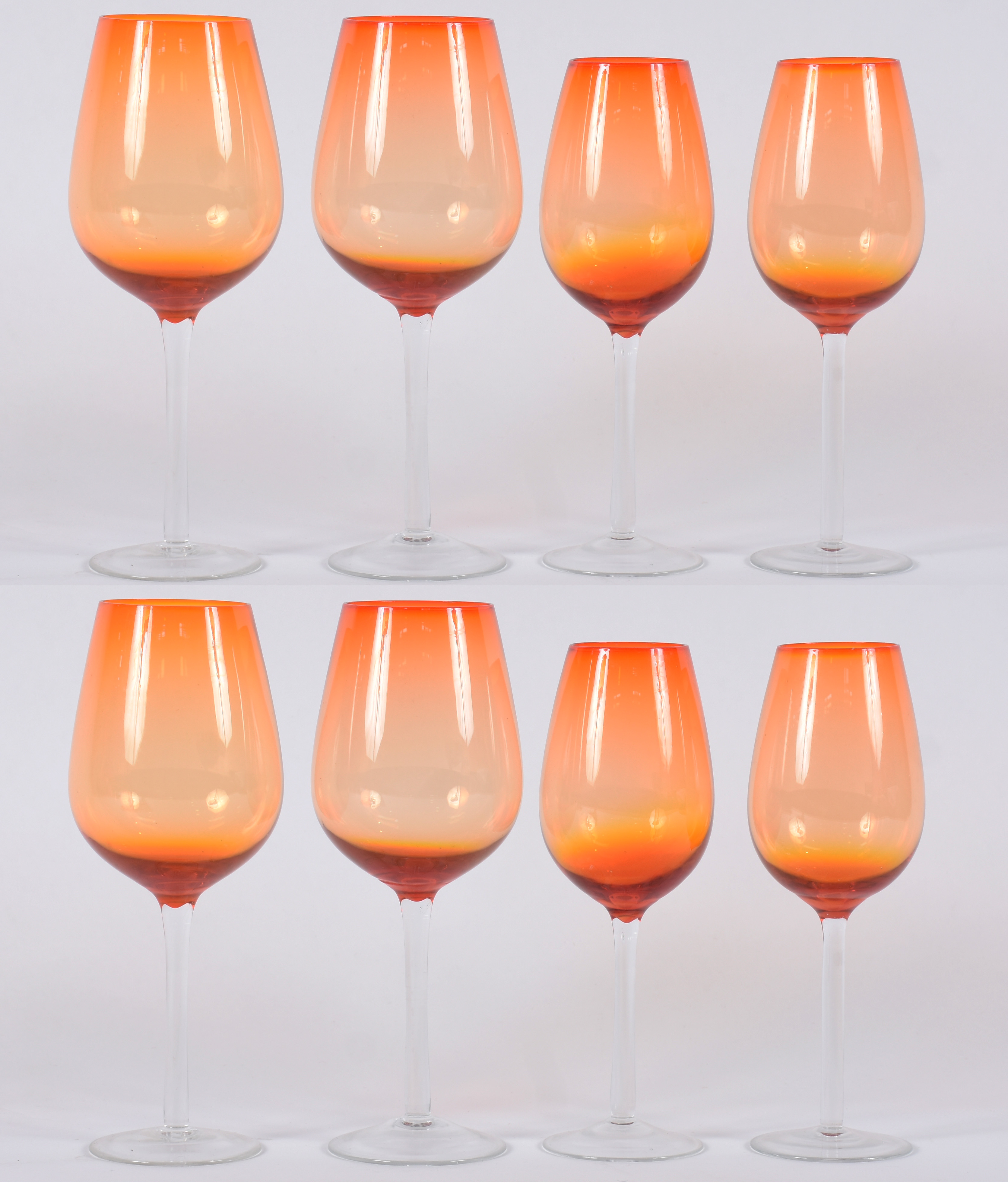 Quatro cálices para vinho tinto e 4 para vinho branco. - foto 1 de 3