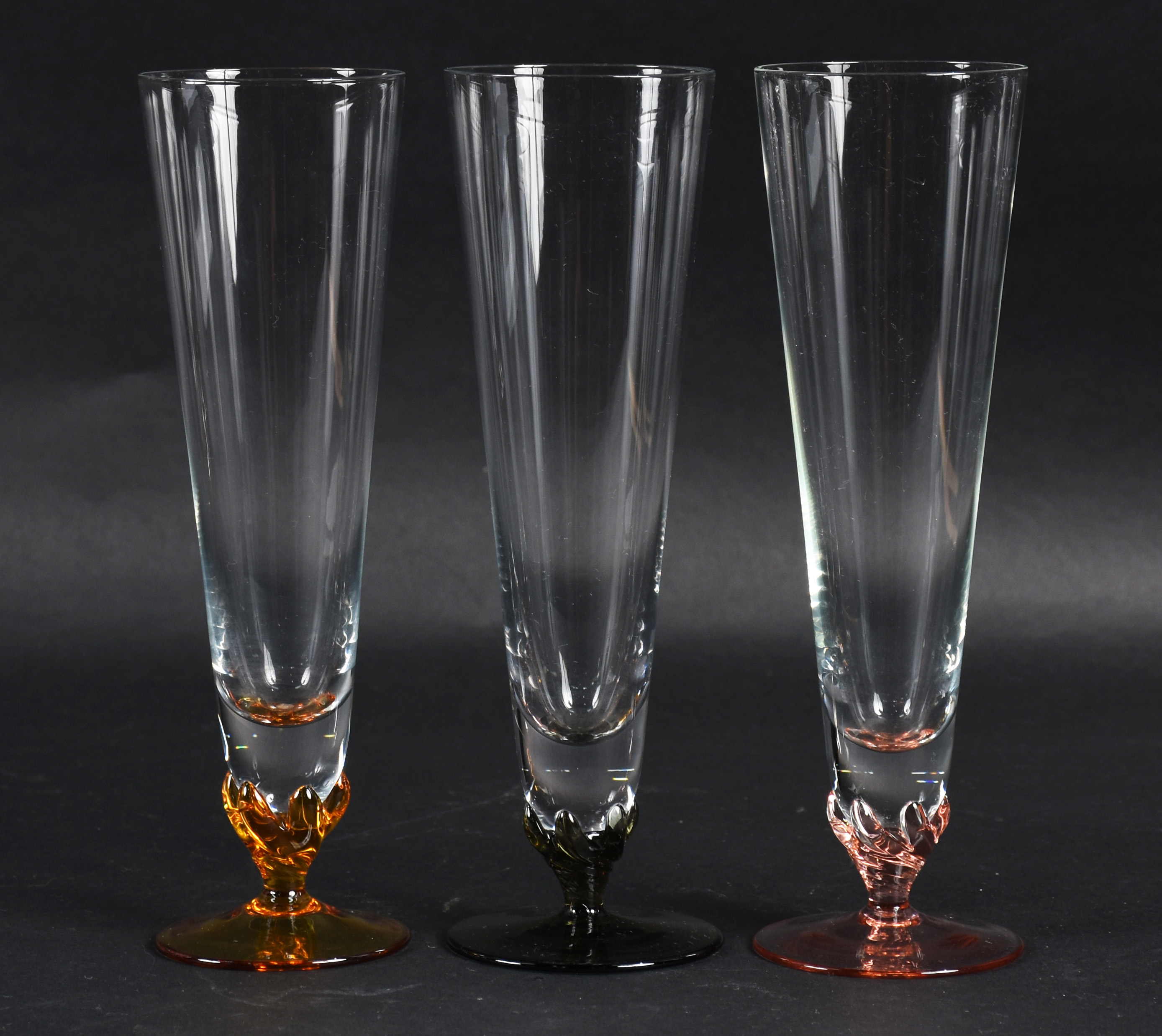 Seis tulipas para cerveja em demi cristal colorido. - foto 3 de 3