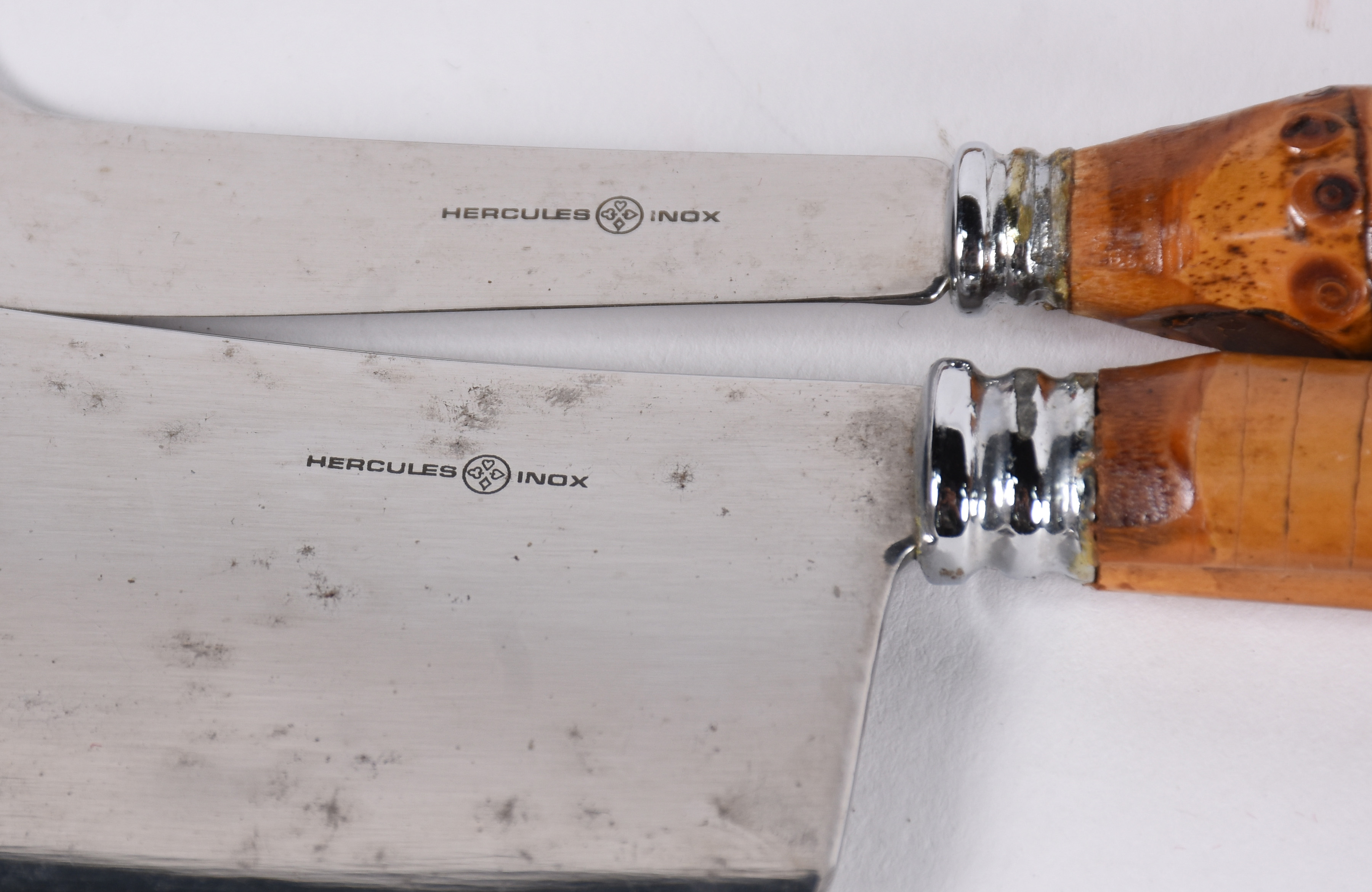 Faqueiro de inox com cabo de "bambu", composto de : 16 facas, 7... - foto 3 de 3