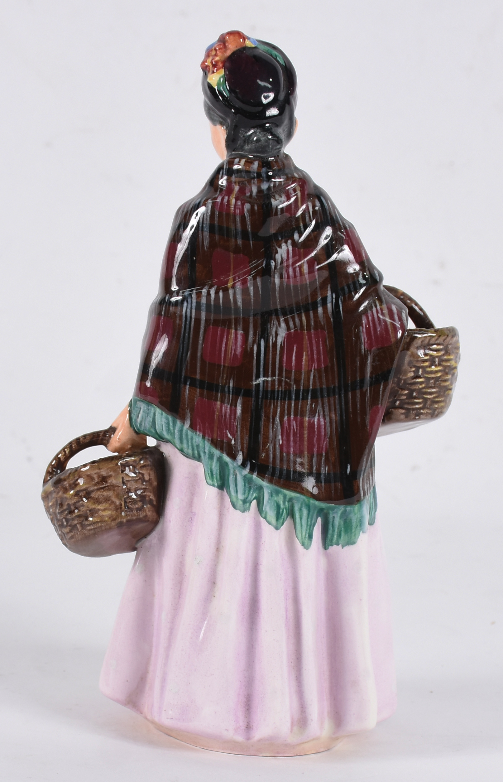 Escultura de porcelana inglesa Royal Doulton, representando "The... - foto 3 de 4