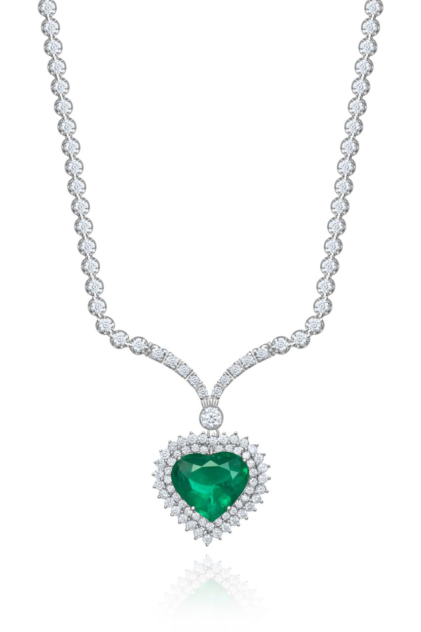 Colar de ouro branco com brilhante de 9,30 cts e esmeralda de 11,75... - foto 1 de 2