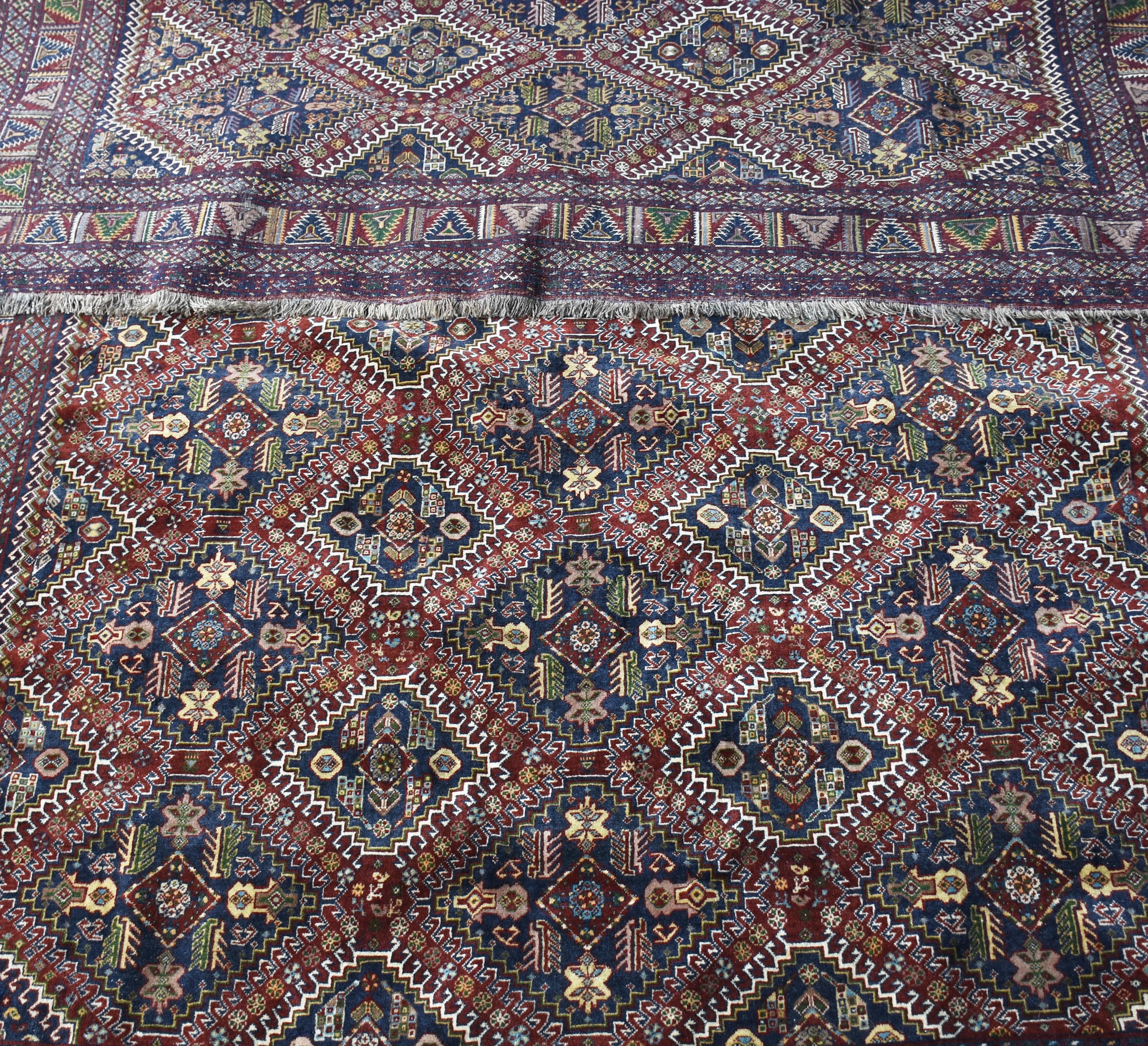 Tapete Afghan. (pequeno rasgo) - foto 2 de 3