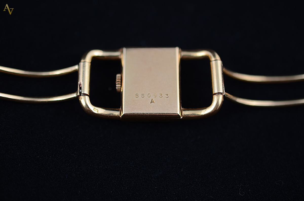 JAEGER - LeCOULTRE - Relógio feminino, caixa com 1,6 x 2,0 cm... - foto 4 de 4