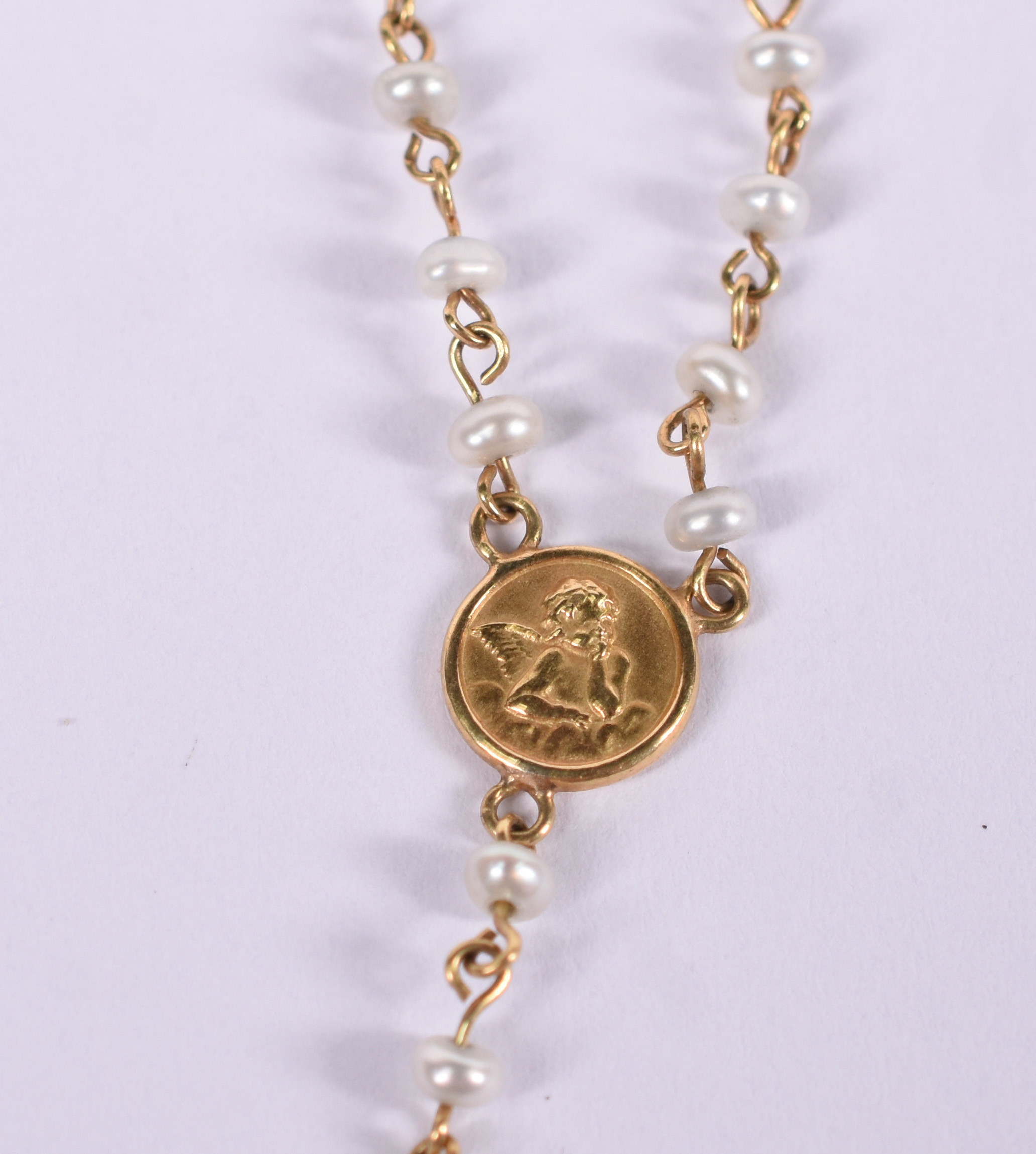 Colar de ouro 18 k com mini pérolas, comprimento 40 cm. - foto 3 de 5