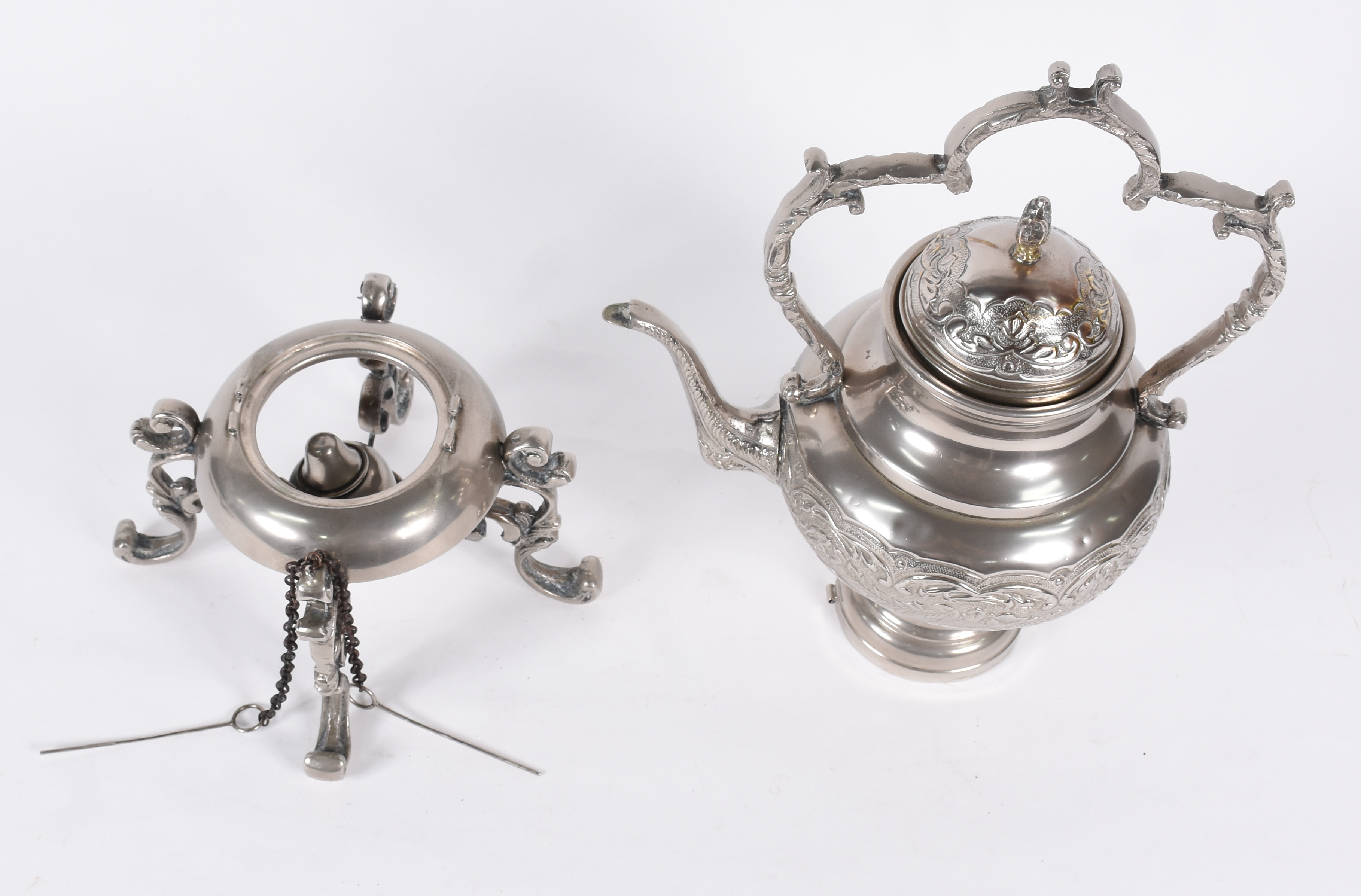 Samovar de metal prateado. - foto 5 de 5