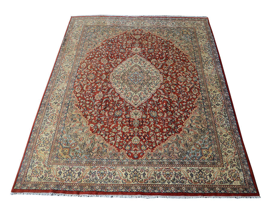 Tapete Tabriz. Medidas 3,00 x 4,00 m.
