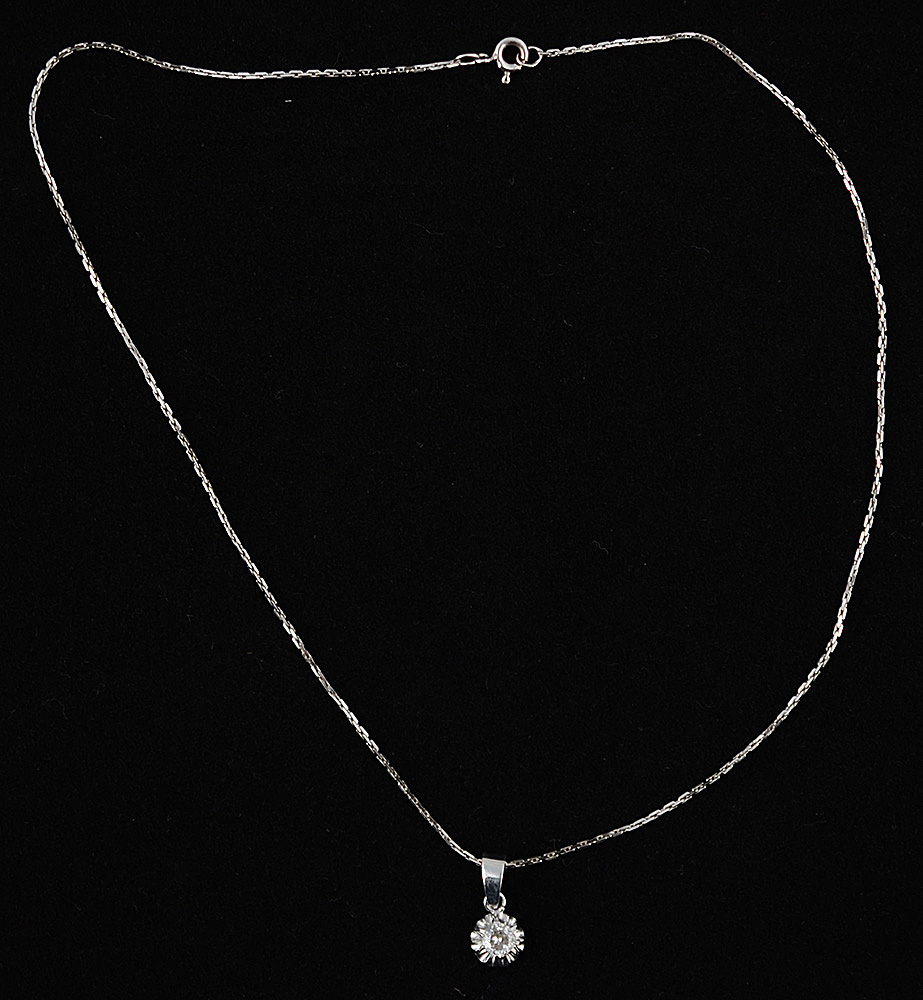 Pendente e seu cordão de ouro branco 18 k com brilhante solitário de... - foto 2 de 2