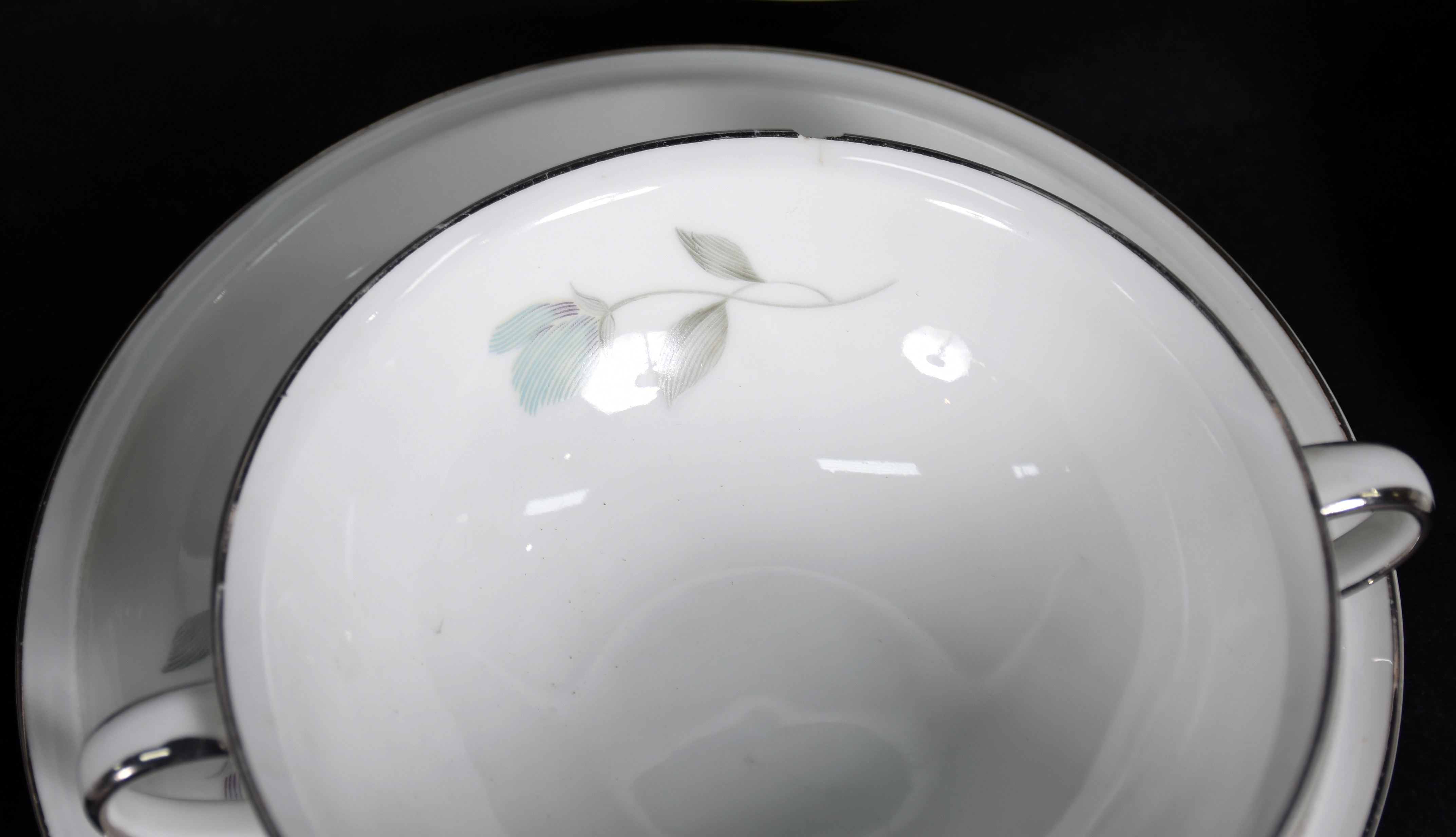 Aparelho de jantar e chá de porcelana Rosenthal, composto de 10... - foto 4 de 7