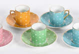 Conjunto com 7 xicaras com pires para café de p... - Conjunto com 7 xicaras com pires para café de porcelana nacional.
