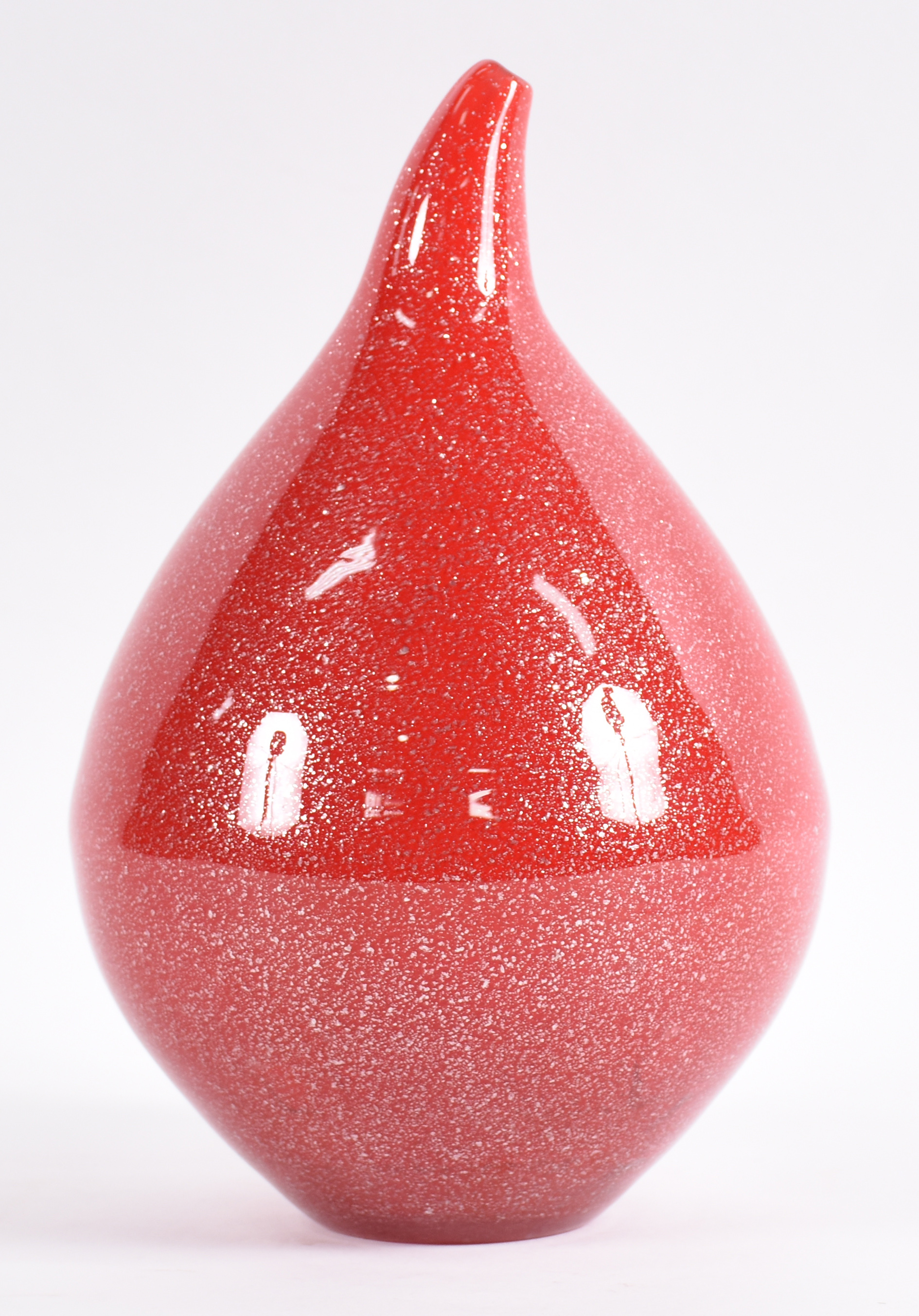 Vaso de murano vermelho com pó de prata. - foto 2 de 4