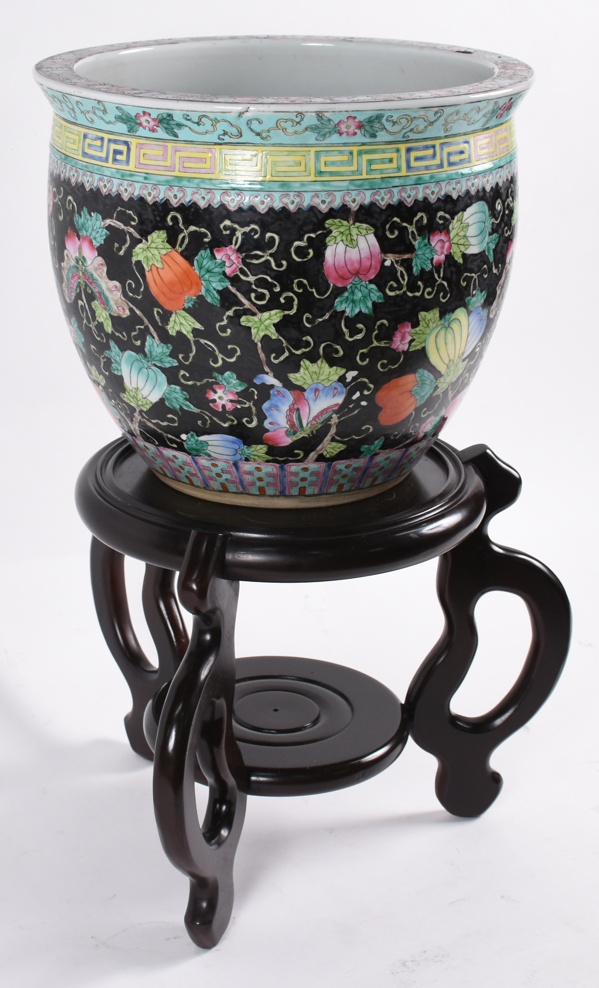 Cachepot de porcelana oriental com peanha de madeira. (Altura da... - foto 3 de 4