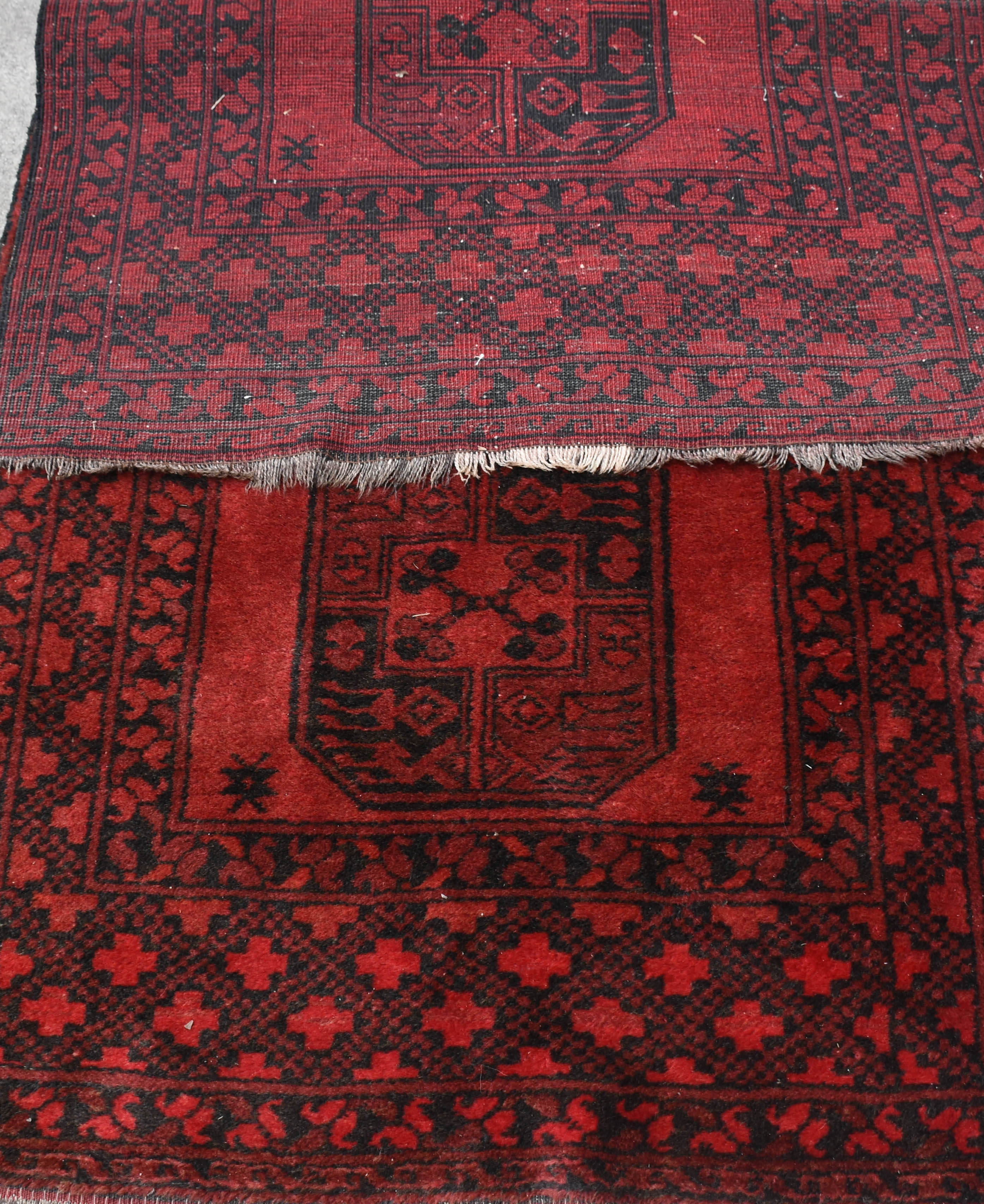 Tapete afghan. (Com um pequeno restauro). - foto 3 de 3