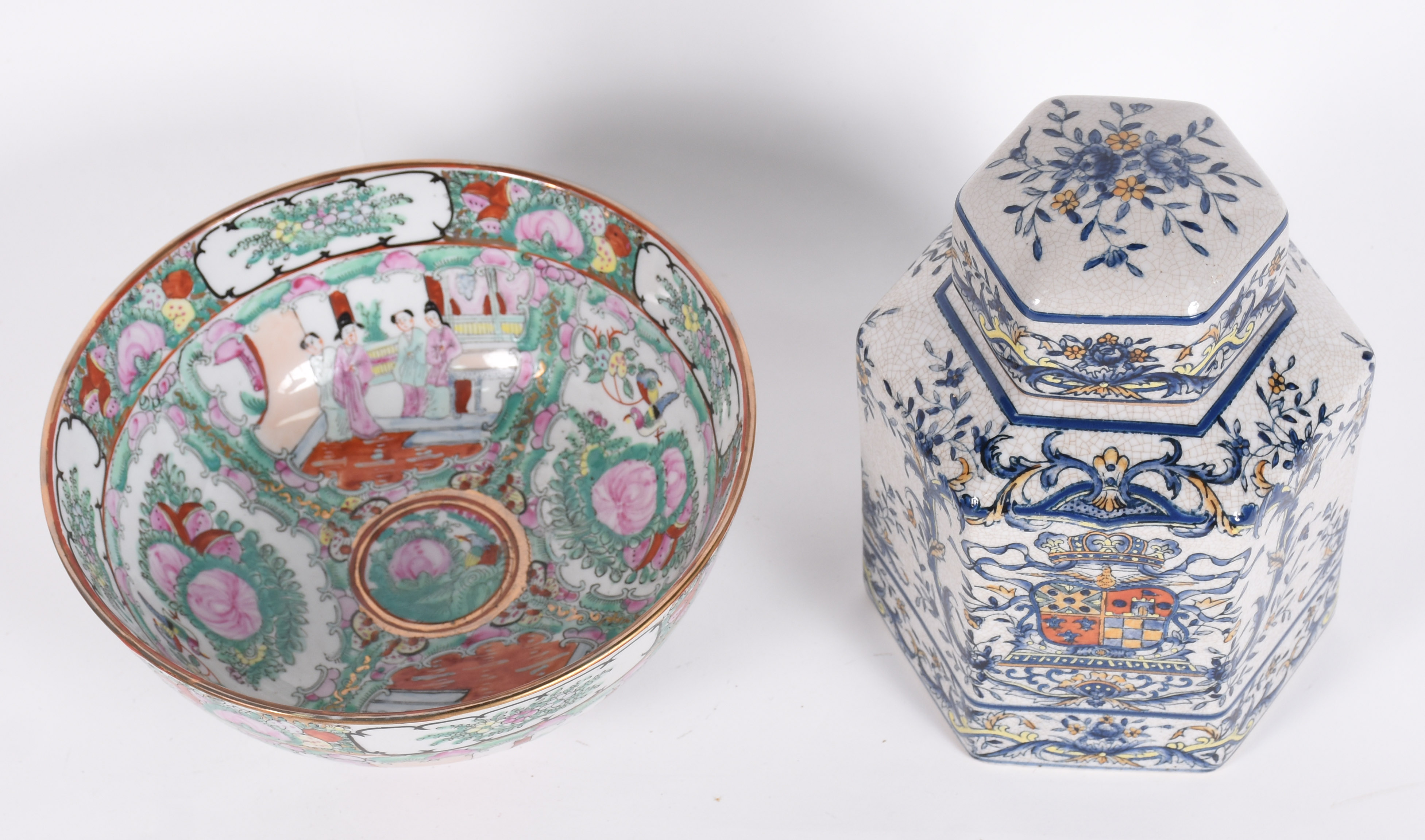 Duas peças de porcelana oriental sendo um bowl ao gosto da família... - foto 2 de 6