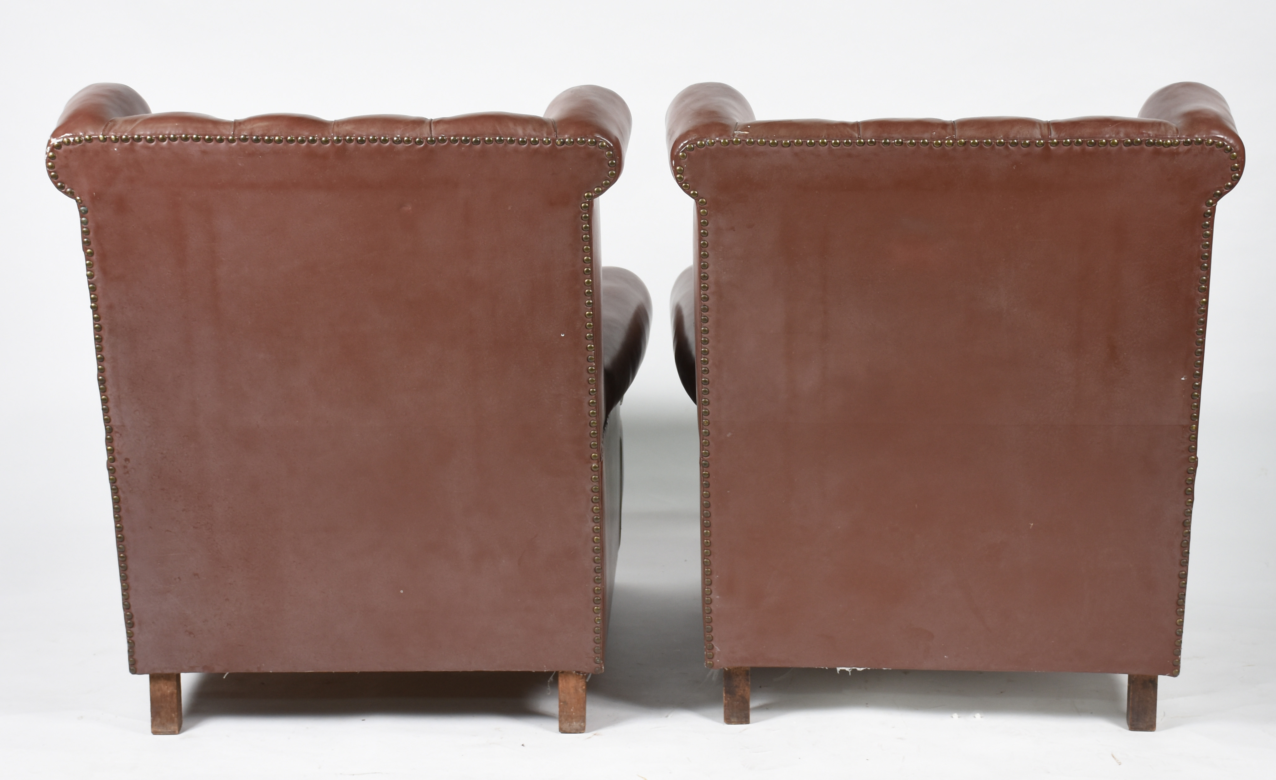 Par de poltronas bergeres estilo ingles, estofadas e forradas de... - foto 5 de 5