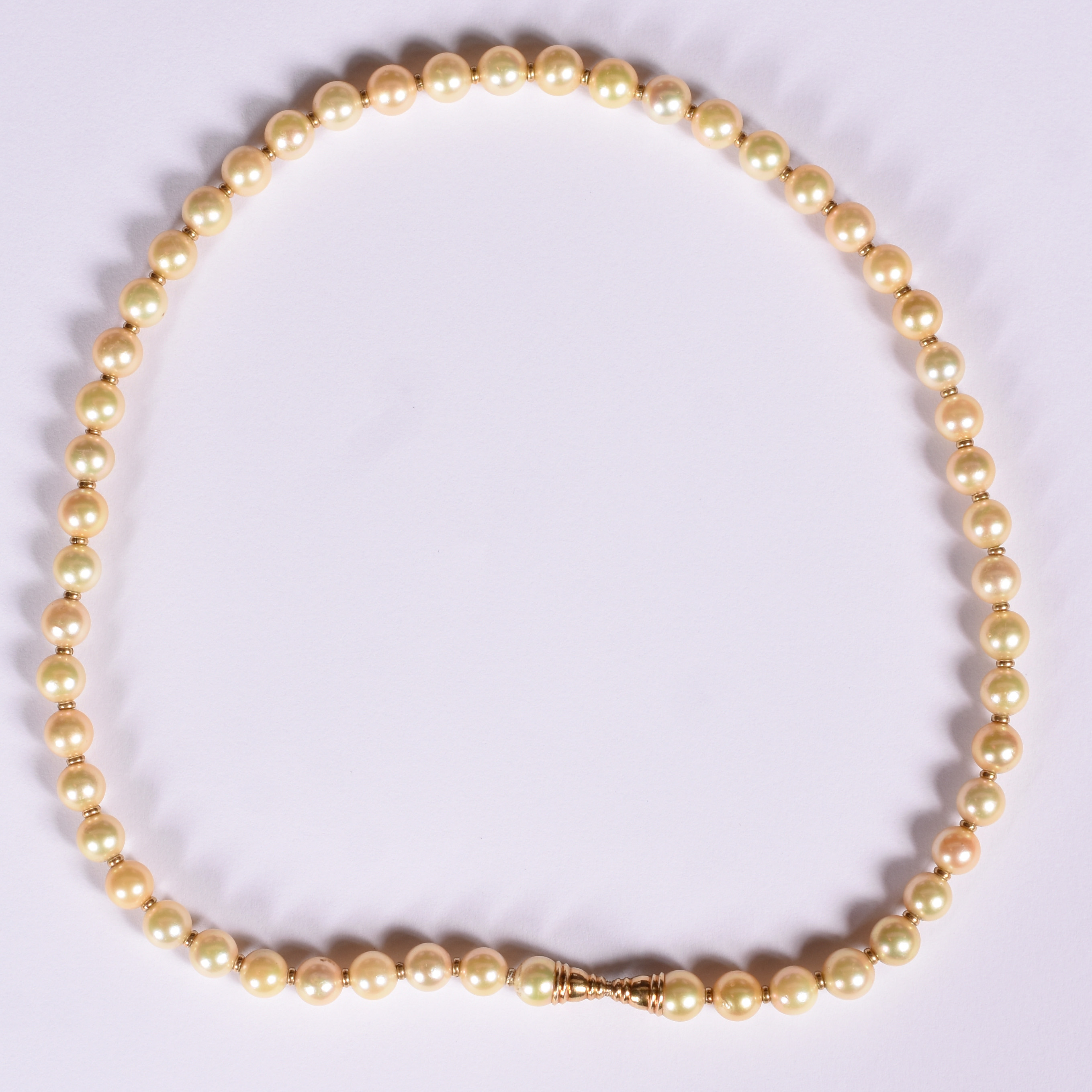 Colar de pérolas de aproximadamente 0,8 mm, de boa qualidade, fecho... - foto 2 de 3