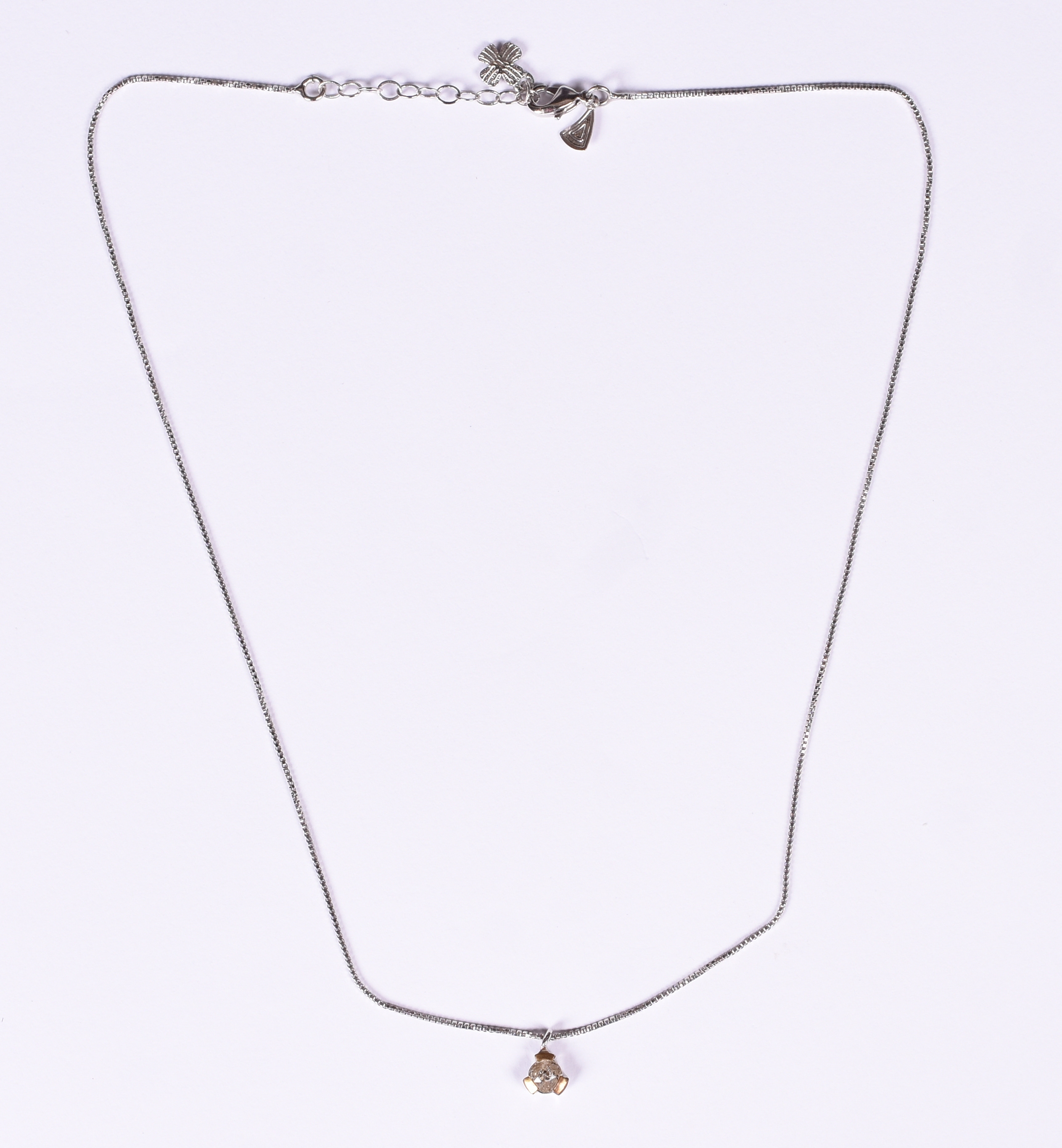 Gargantilha de ouro branco 18 k "ponto de luz", com um brilhante... - foto 2 de 4
