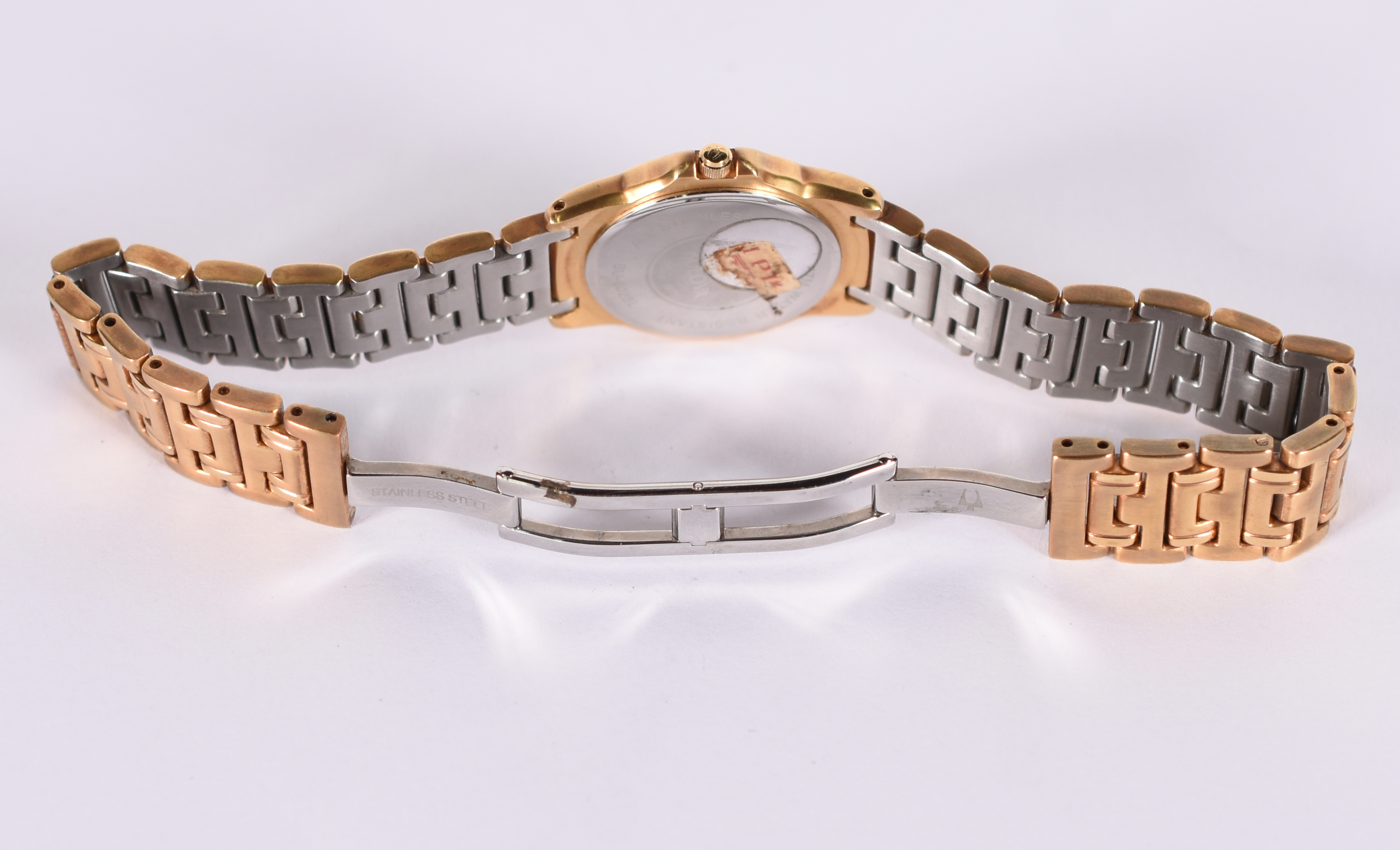 Relógio Bulova feminino, máquina Swiss, com calendário, algarismos... - foto 4 de 4