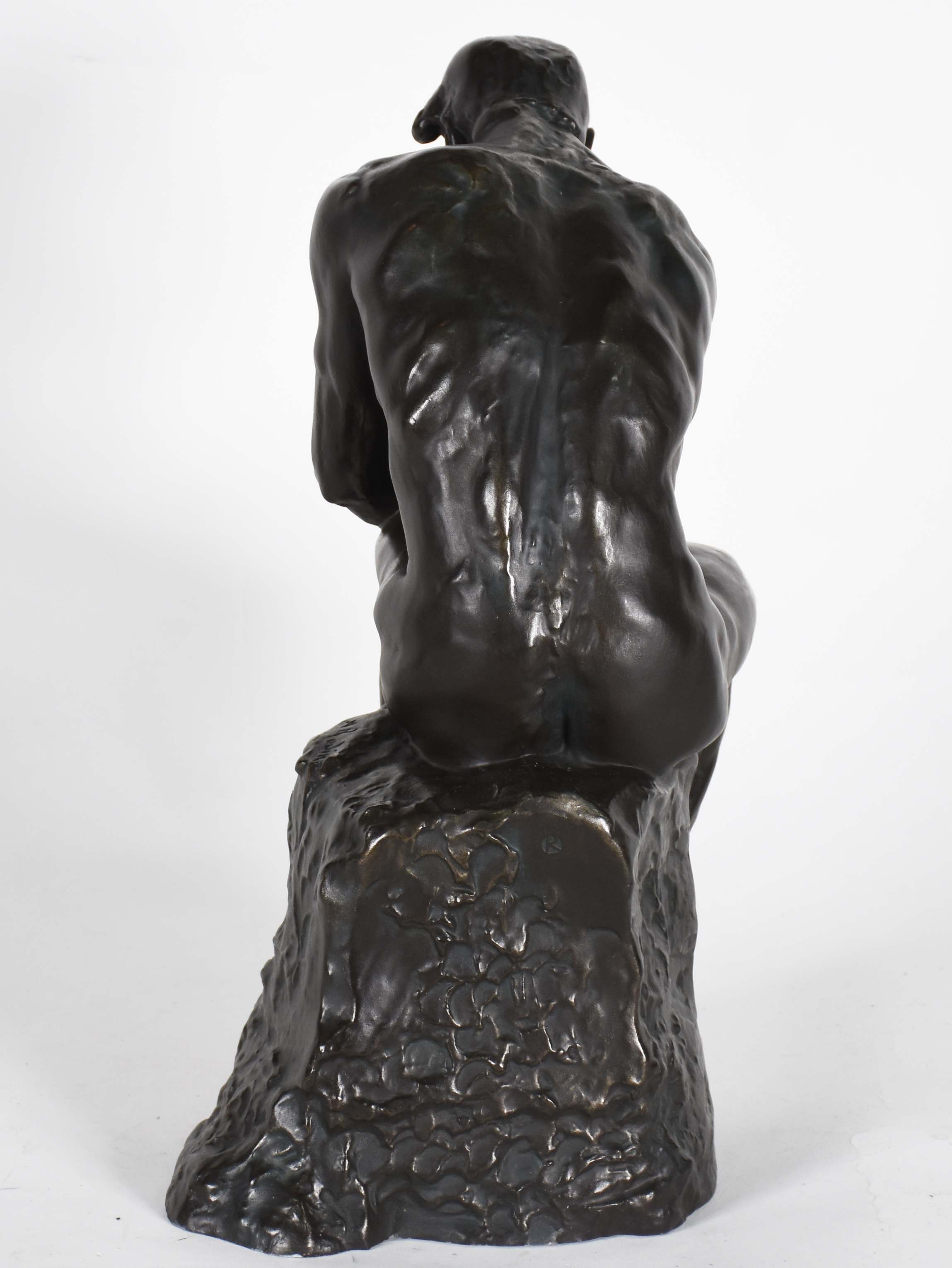 Escultura de bronze, representando "O PENSADOR", cópia de RODIN. - foto 6 de 7