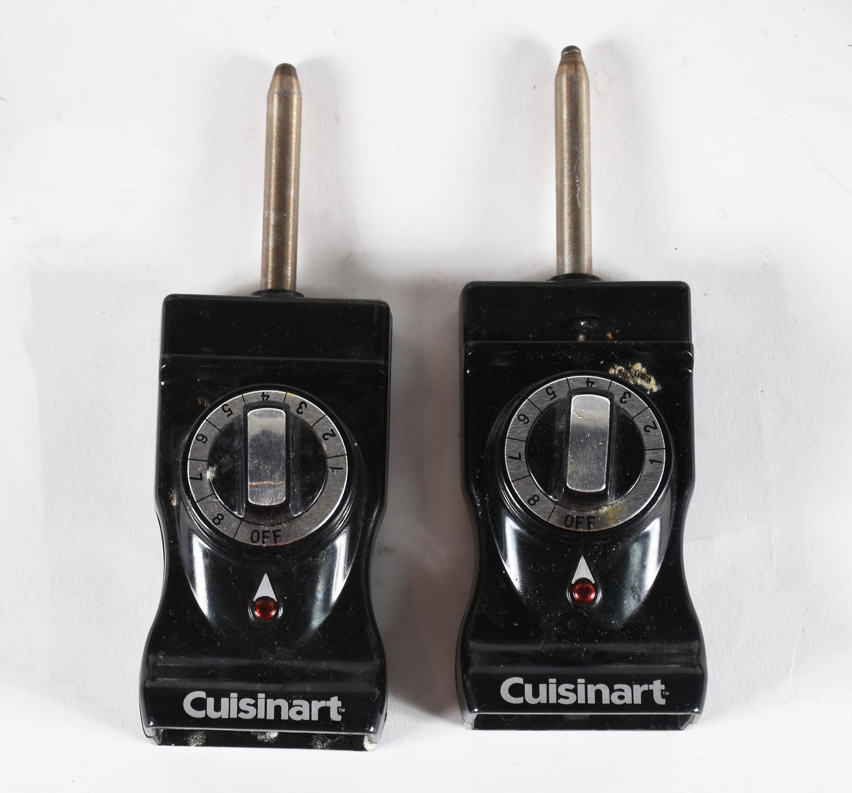 Duas panelas elétricas de fondue, fabricação CUISINART, acompanham... - foto 5 de 6
